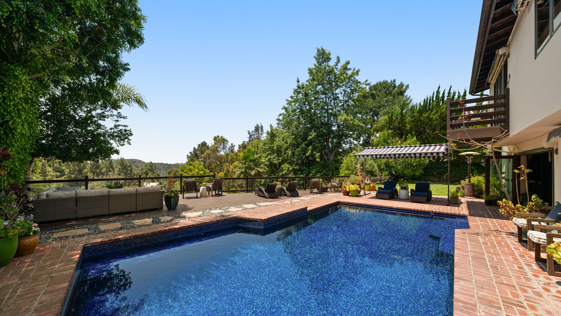 6312 Tahoe Drive