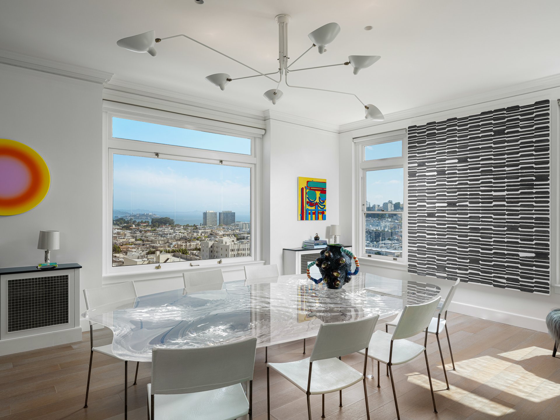 Magnificent Apartment at The Heights