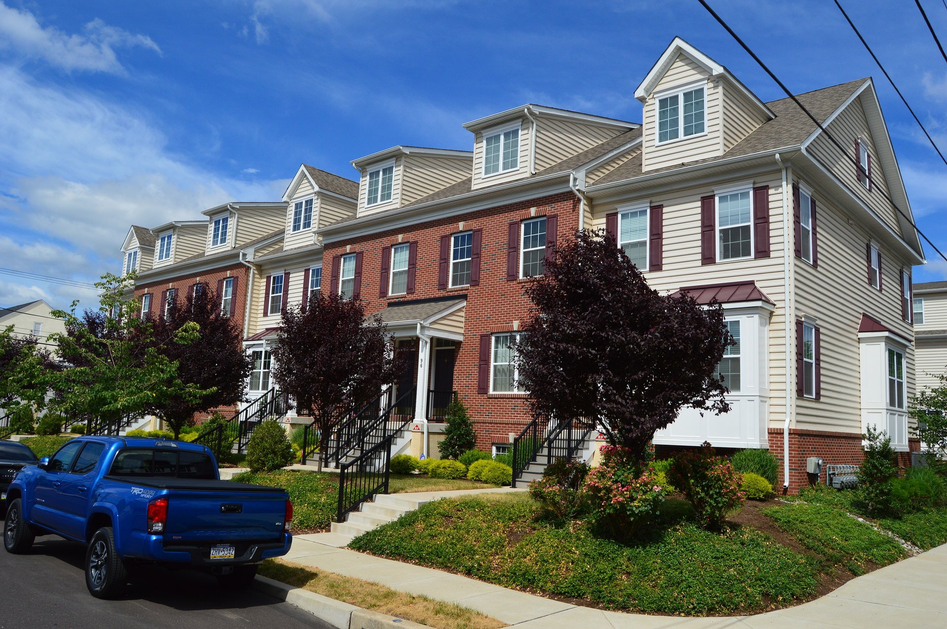 lansdale-03-cannon-square-in-lansale.jpg
