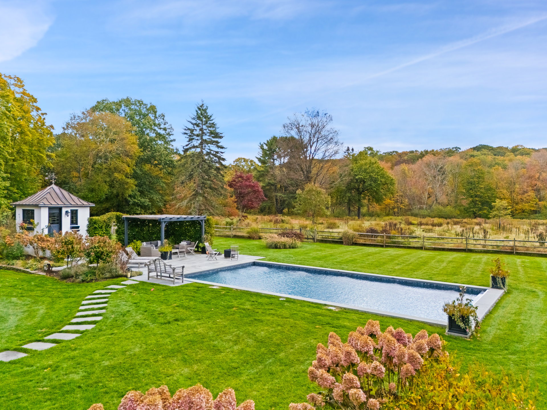 77 Pound Ridge Road