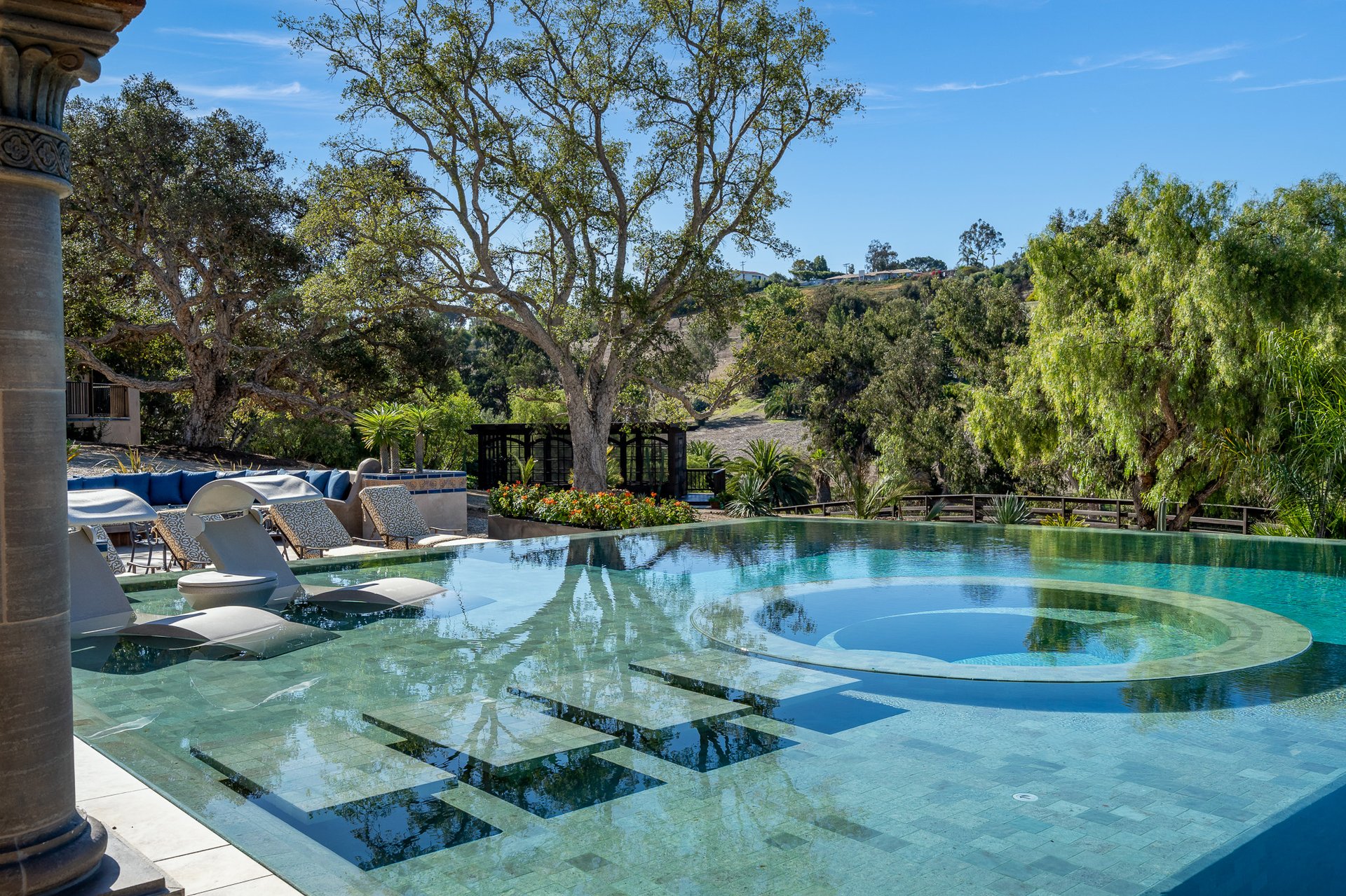 Paradiso in The Ranch