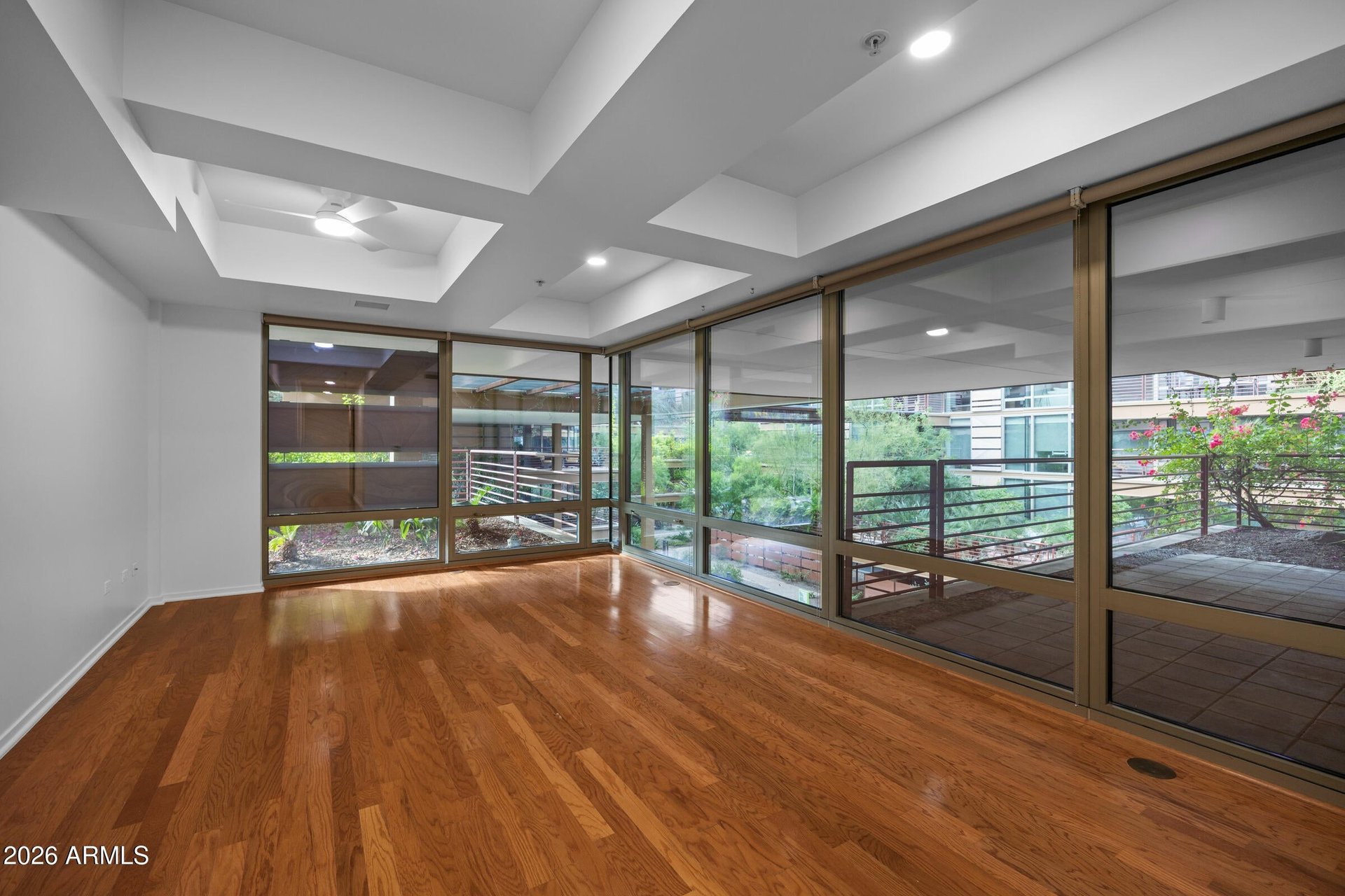 7141 E Rancho Vista Dr, #3007