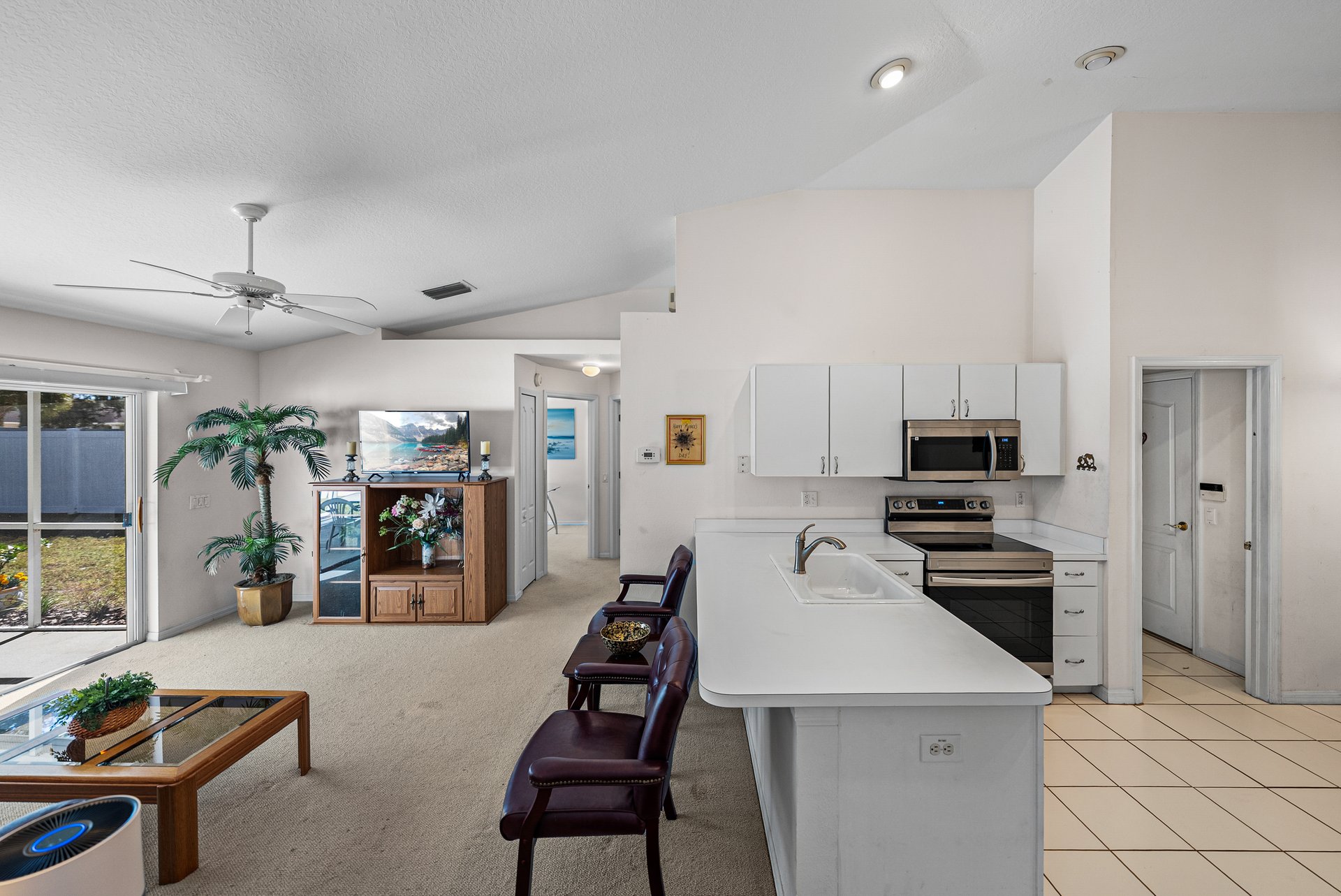 3007 CASTLE ROCK CIR