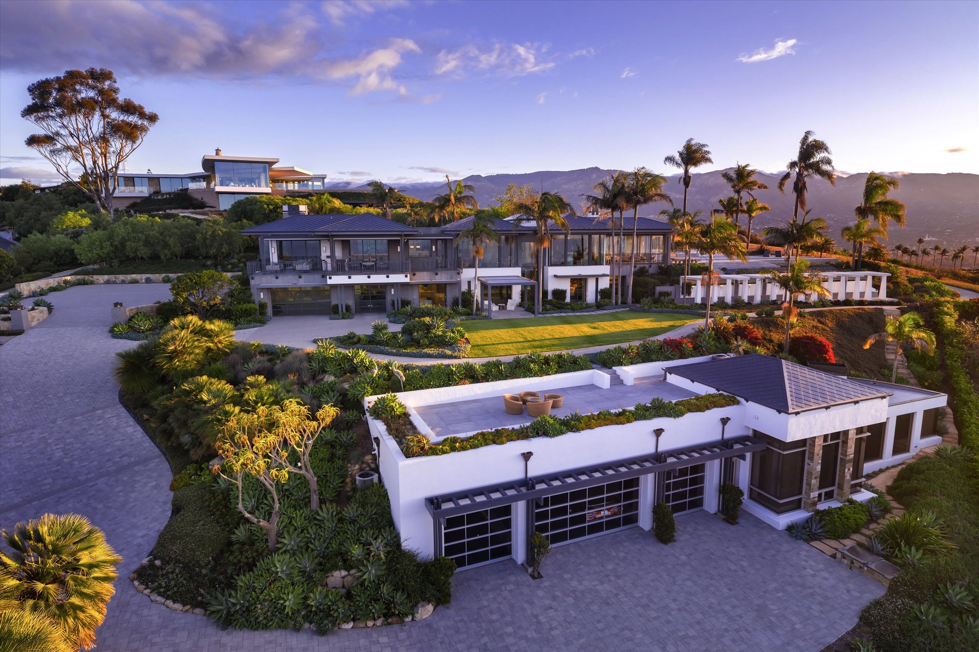 3218 Campanil Drive 