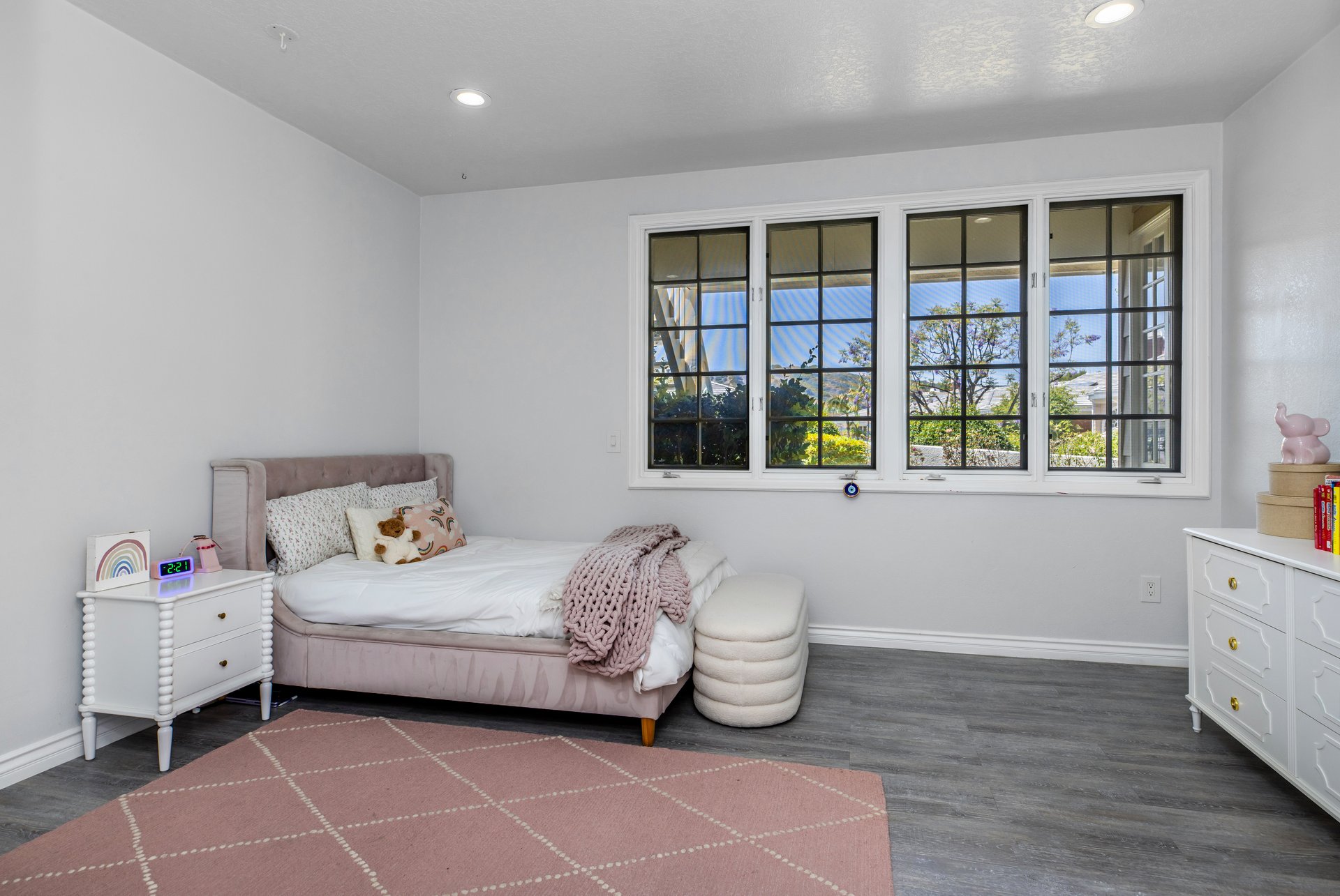 2254 The Terrace - Brentwood, Los Angeles