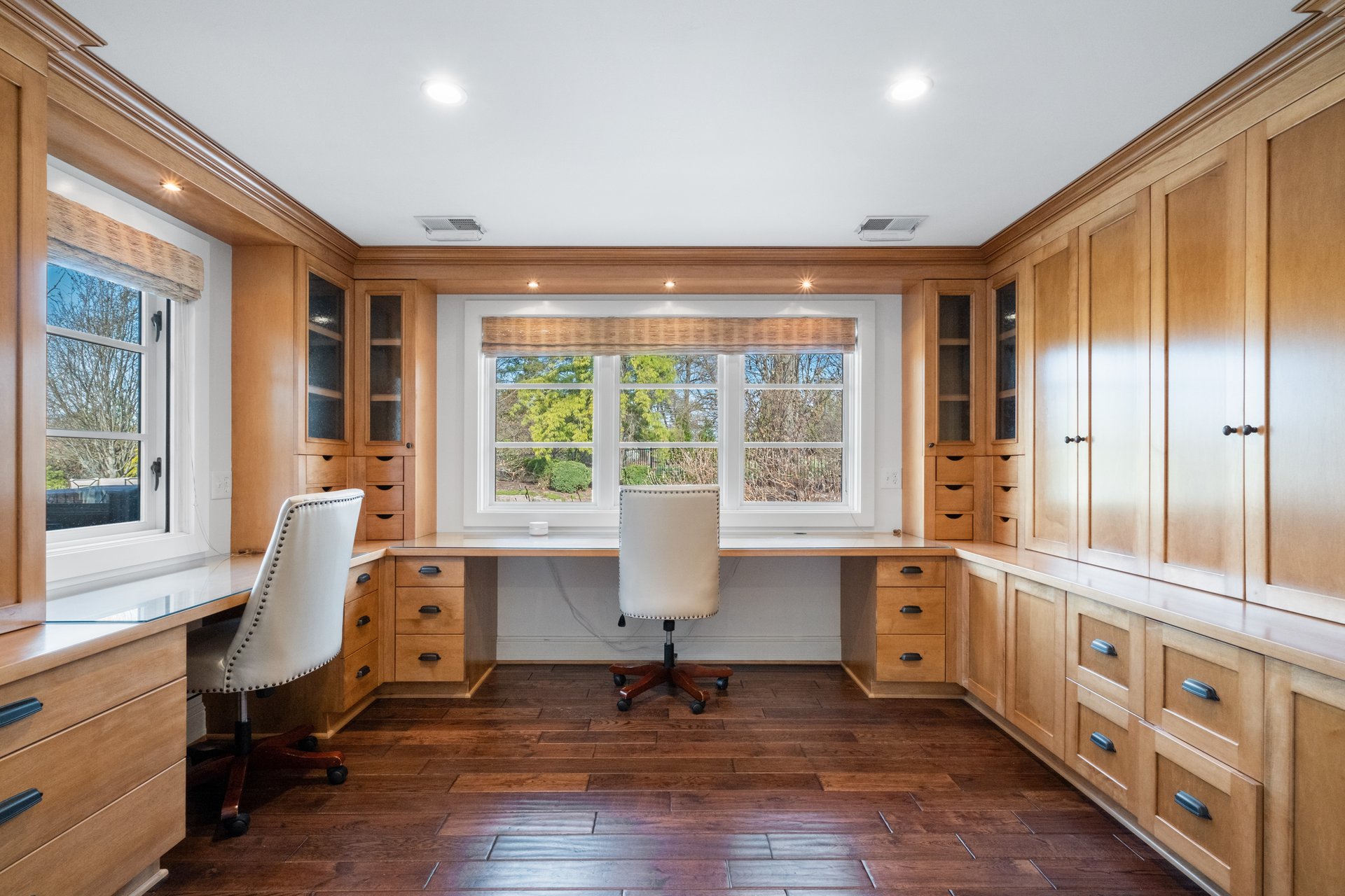 Sprawling Town & Country Ranch on 1.3 Acres with Pool