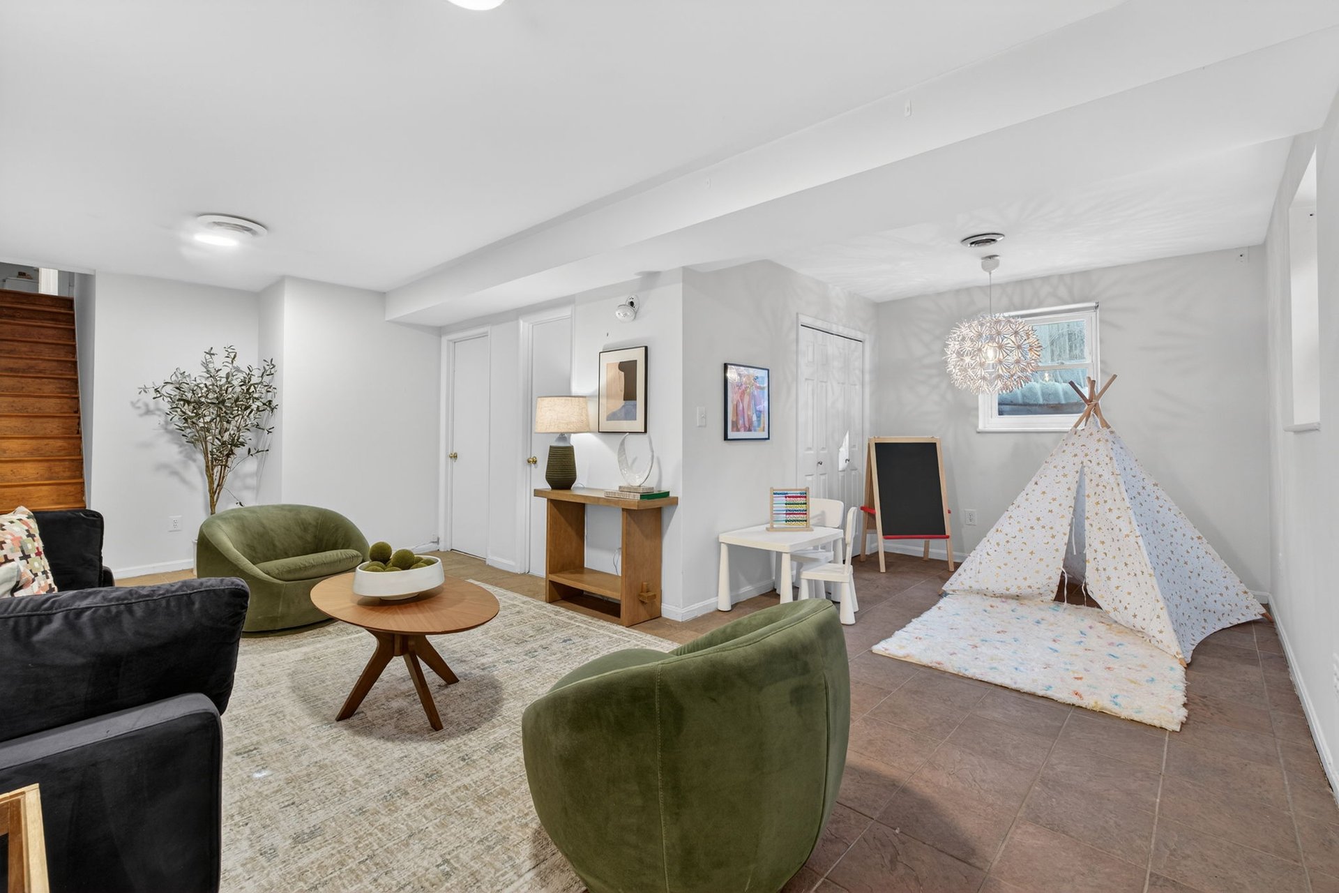 3646 Alton Pl NW - North Cleveland Park