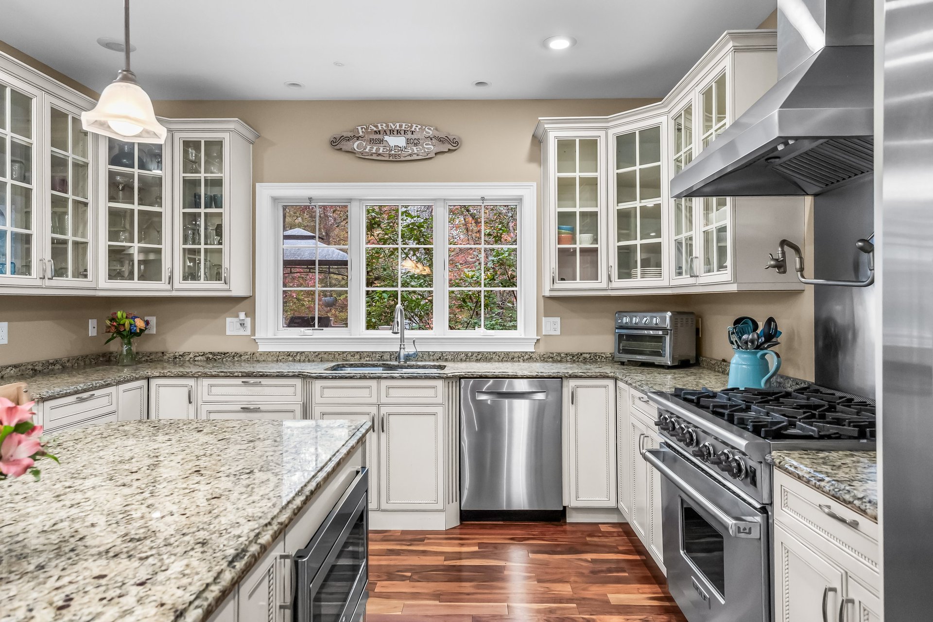 2A Laurel Dr