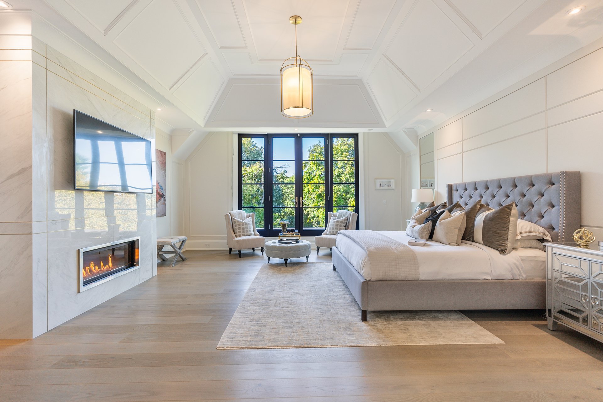 SOLD: Exceptional Architectural Masterpiece