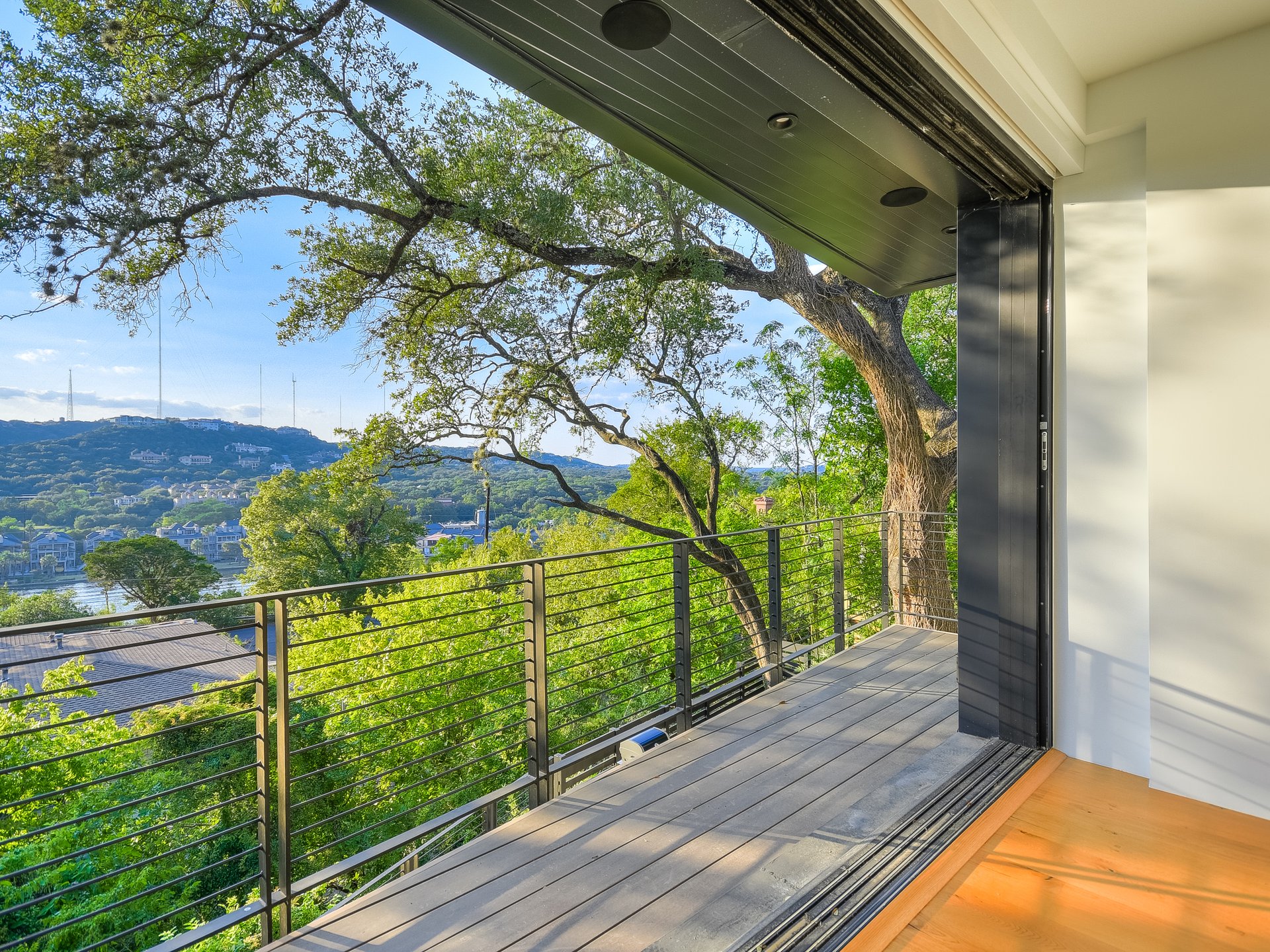 Modern Luxury in Tarrytown