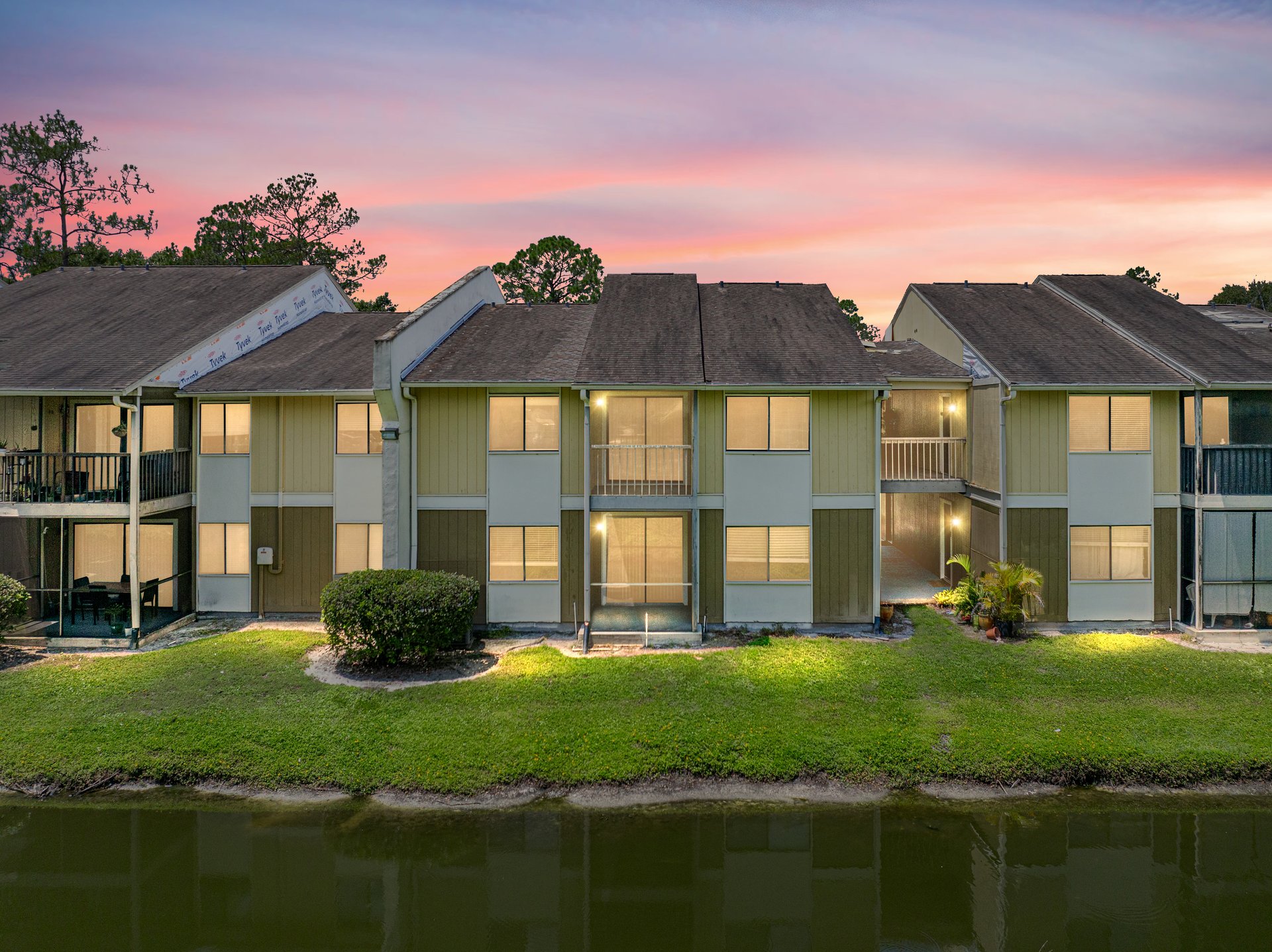 13389 ARBOR POINTE CIR #203