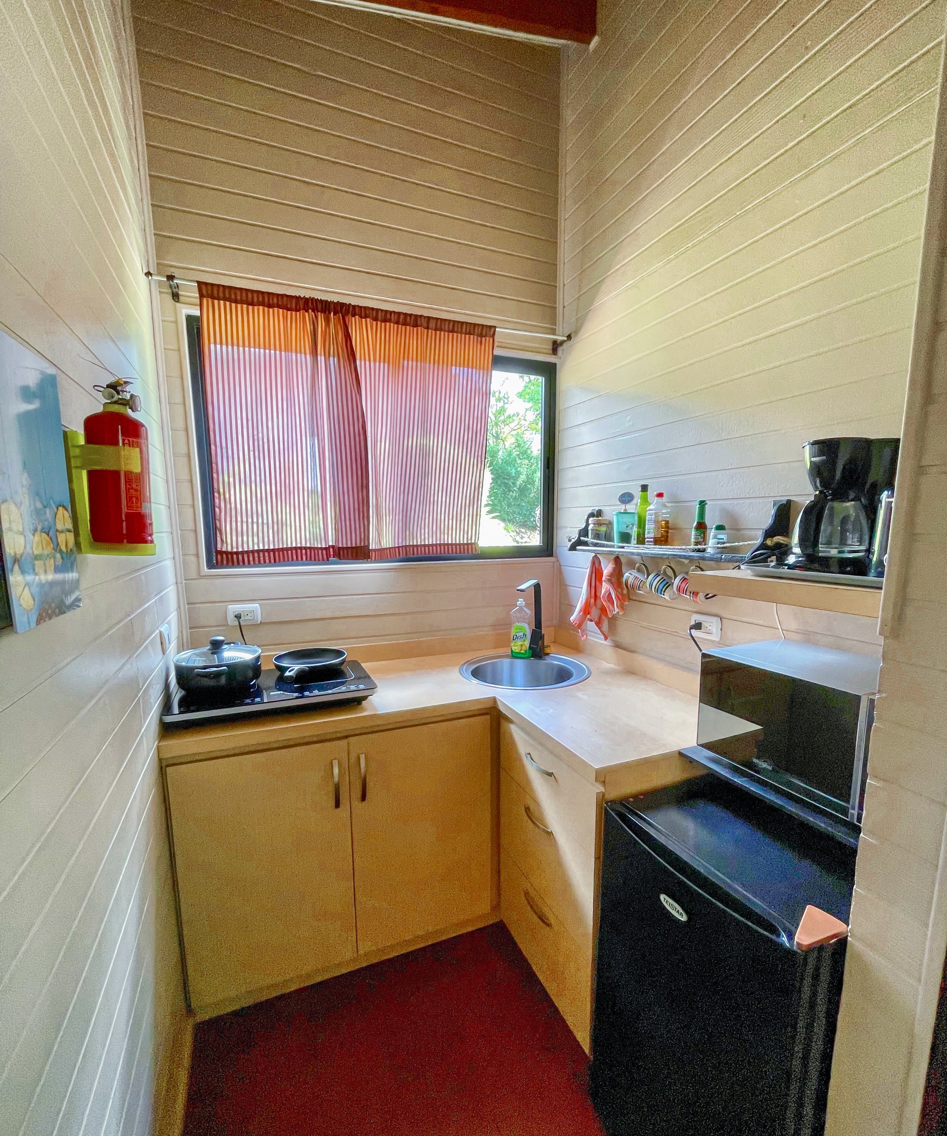 2.24 ACRES – 7 Bedrooms Ocean View Boutique Hotel With Two Pools, 5 Minutes to Uvita, Multiple Rental Options!!