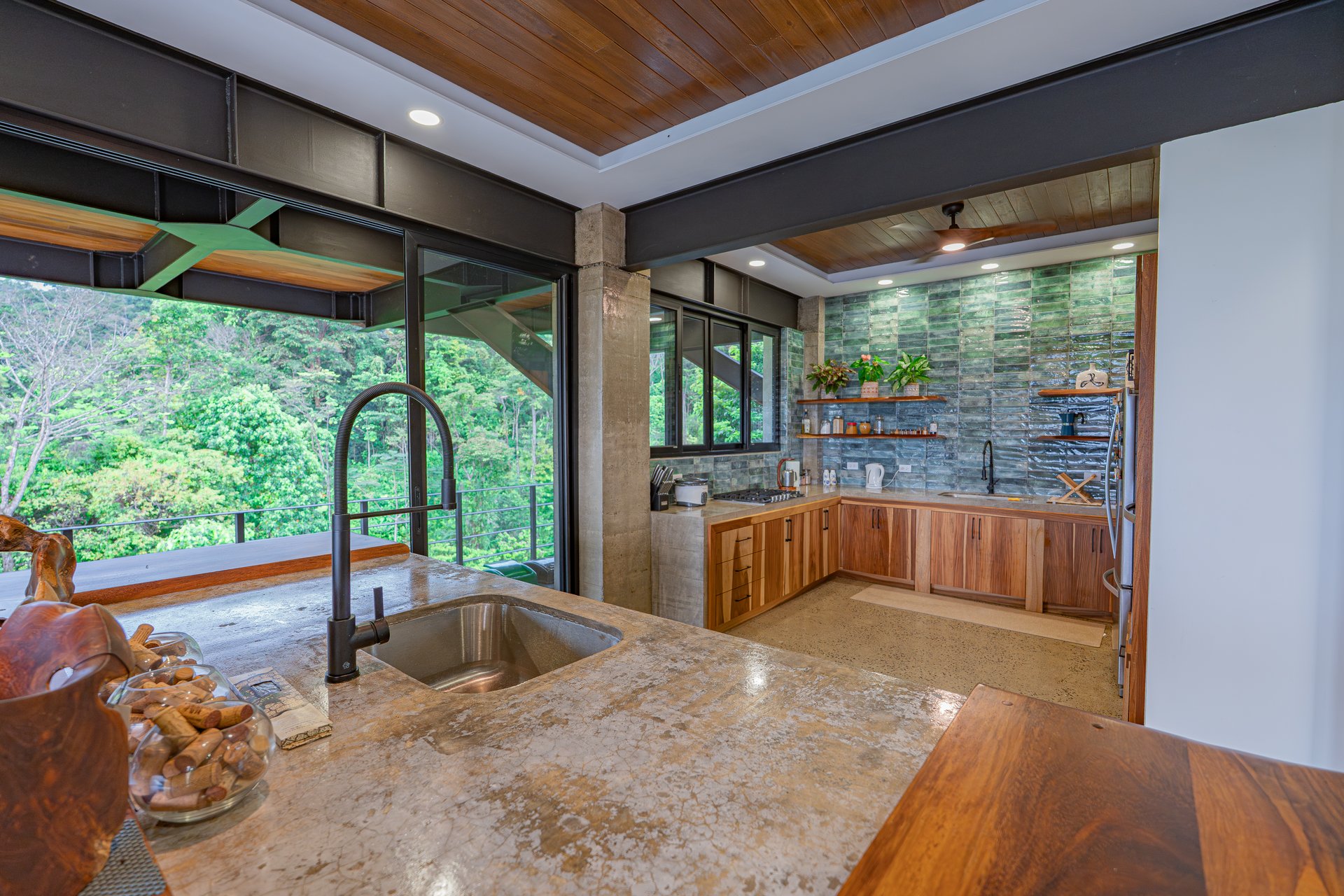 Luxury Modern House with Breathtaking Ocean Views in Las Brisas, Uvita