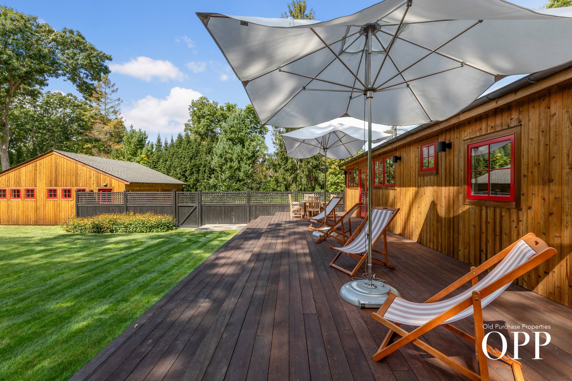 Impeccable Living on Nearly One Acre