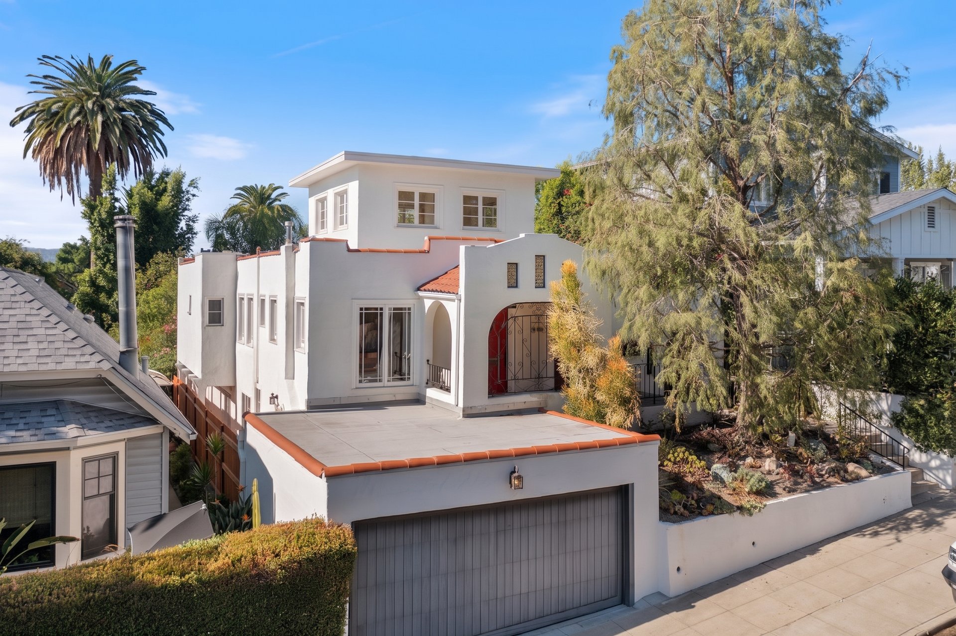 1007 Sanborn Ave 