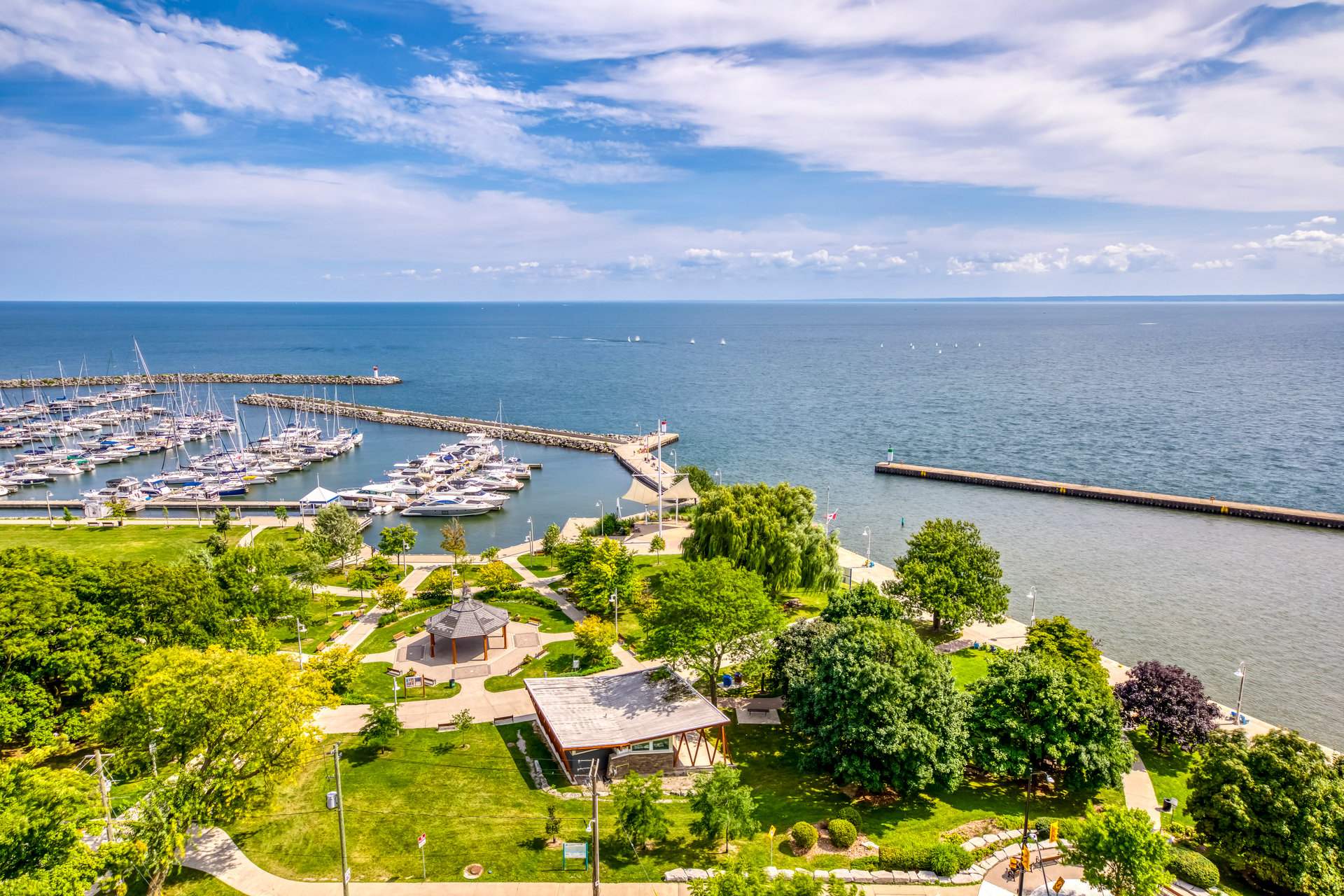 11 Bronte Rd #417