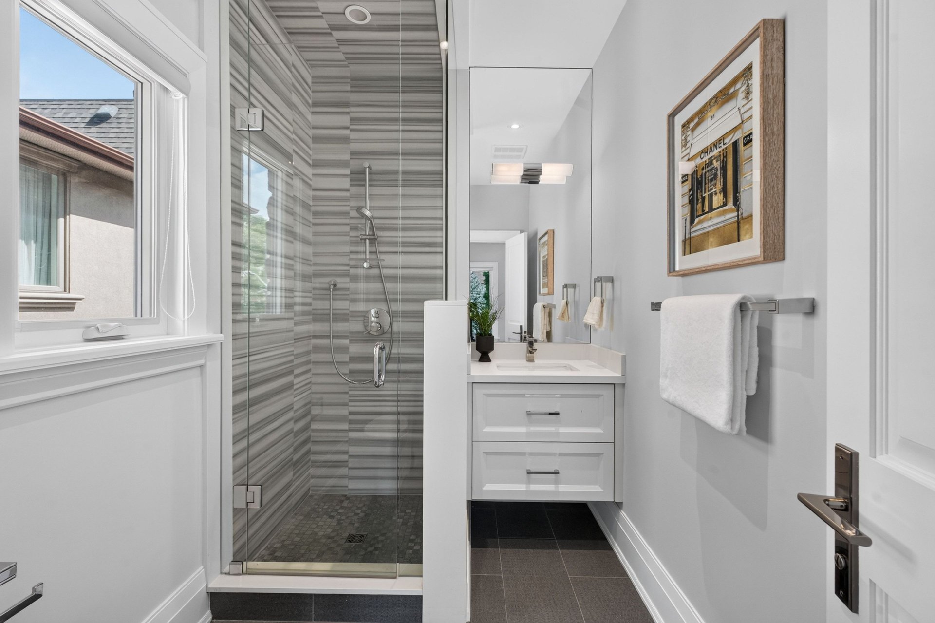 Fully Renovated Designer Residence