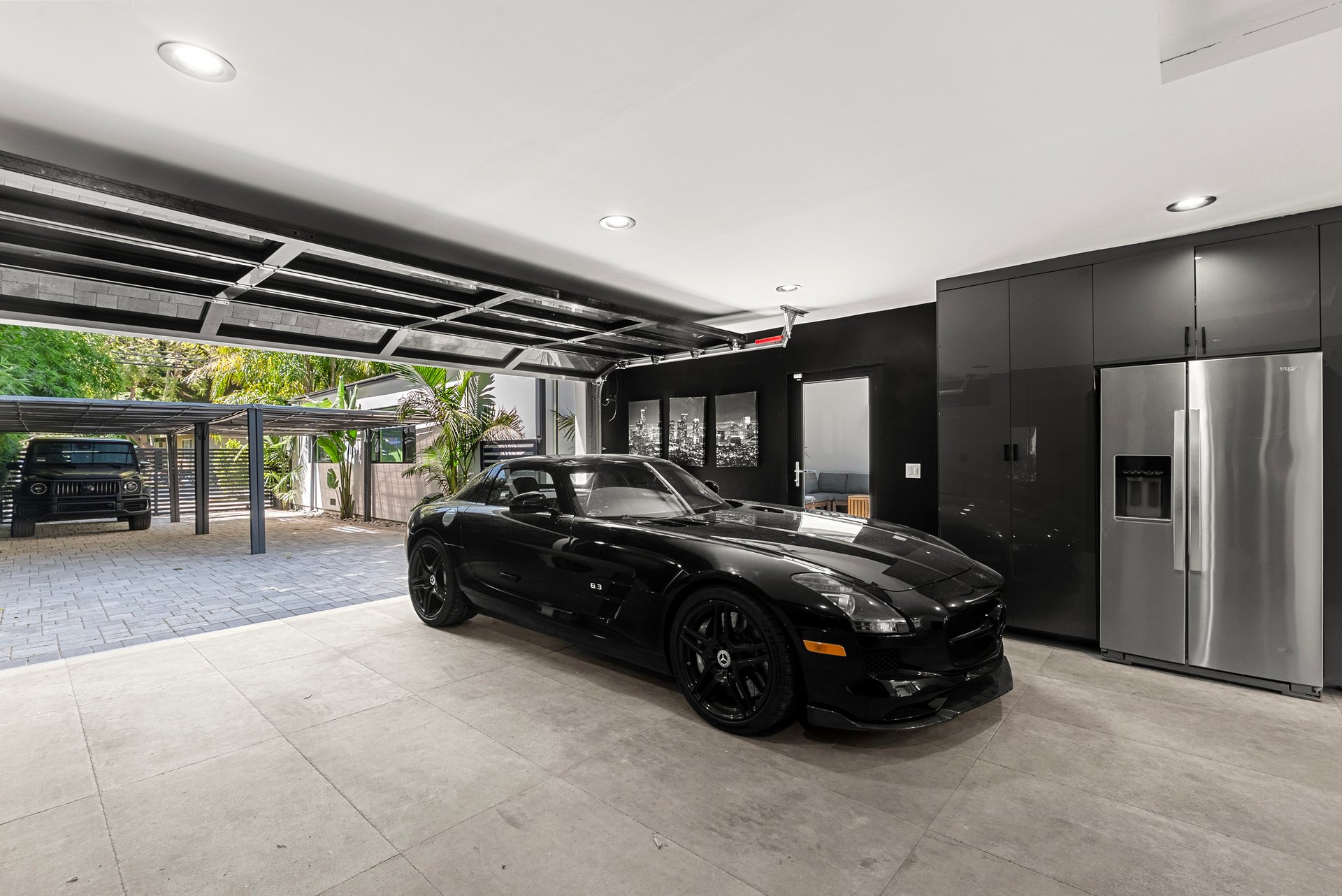 1750 N Beverly Glen Blvd