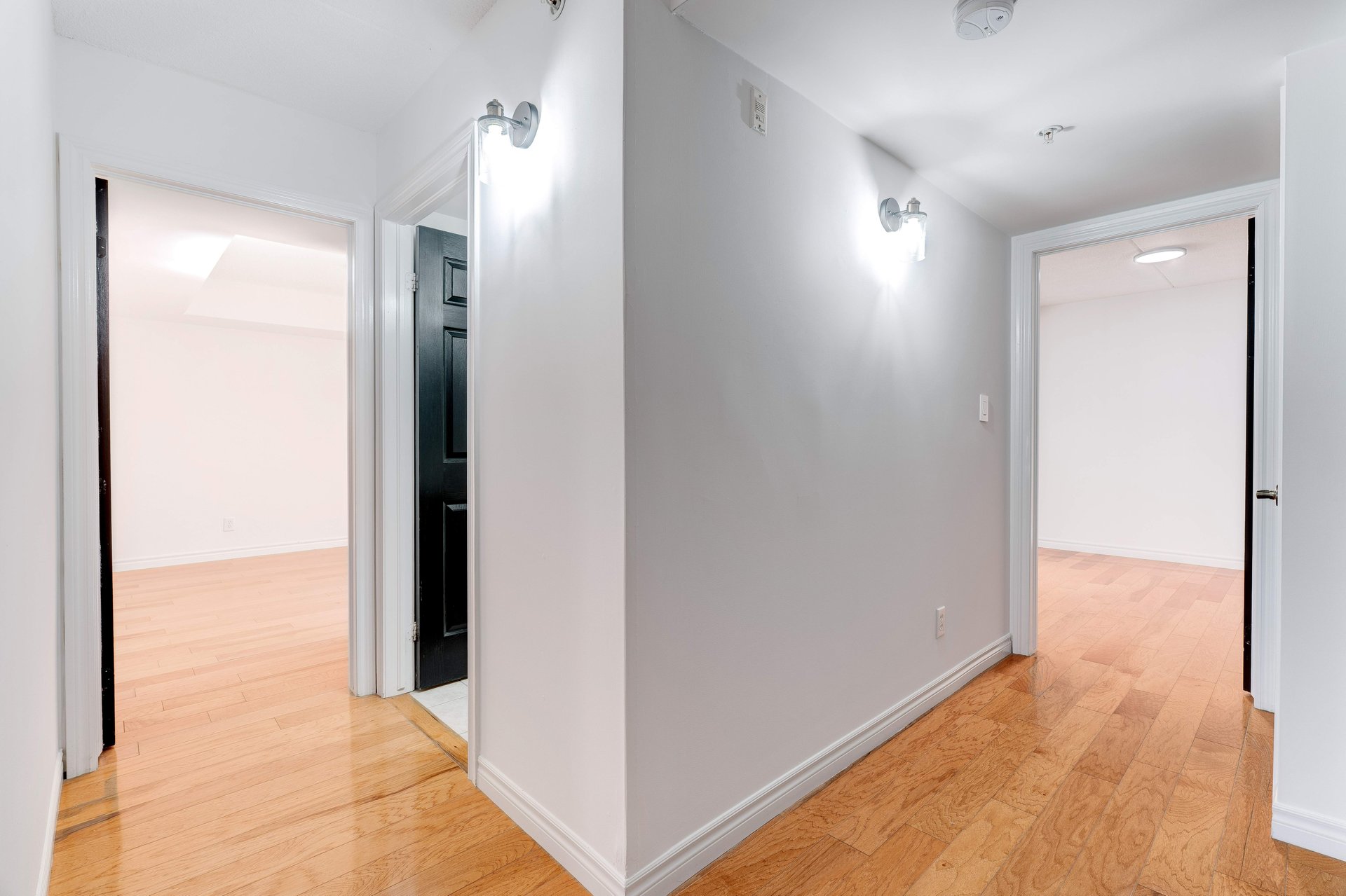 1460 Bishops Gate, Suite 212