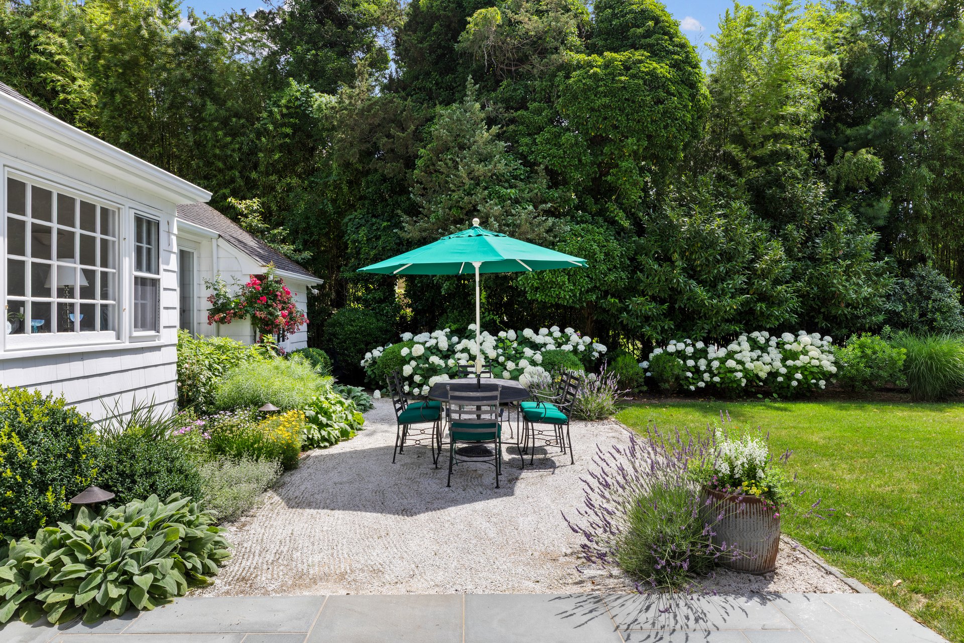 Estate-Section Sanctuary with manicured Gardens