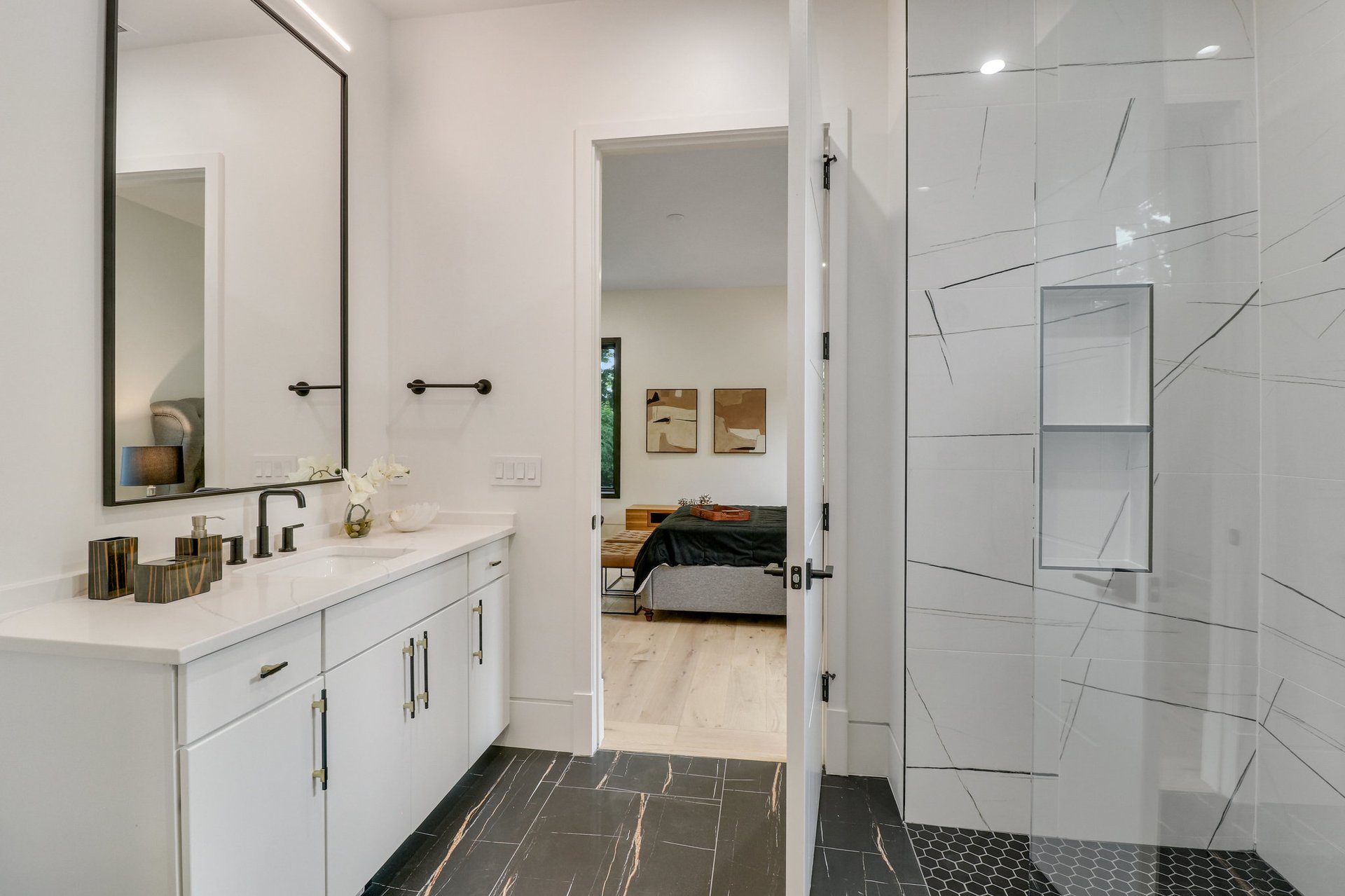 	  	1138 Basil Rd, Mclean, VA 22101
