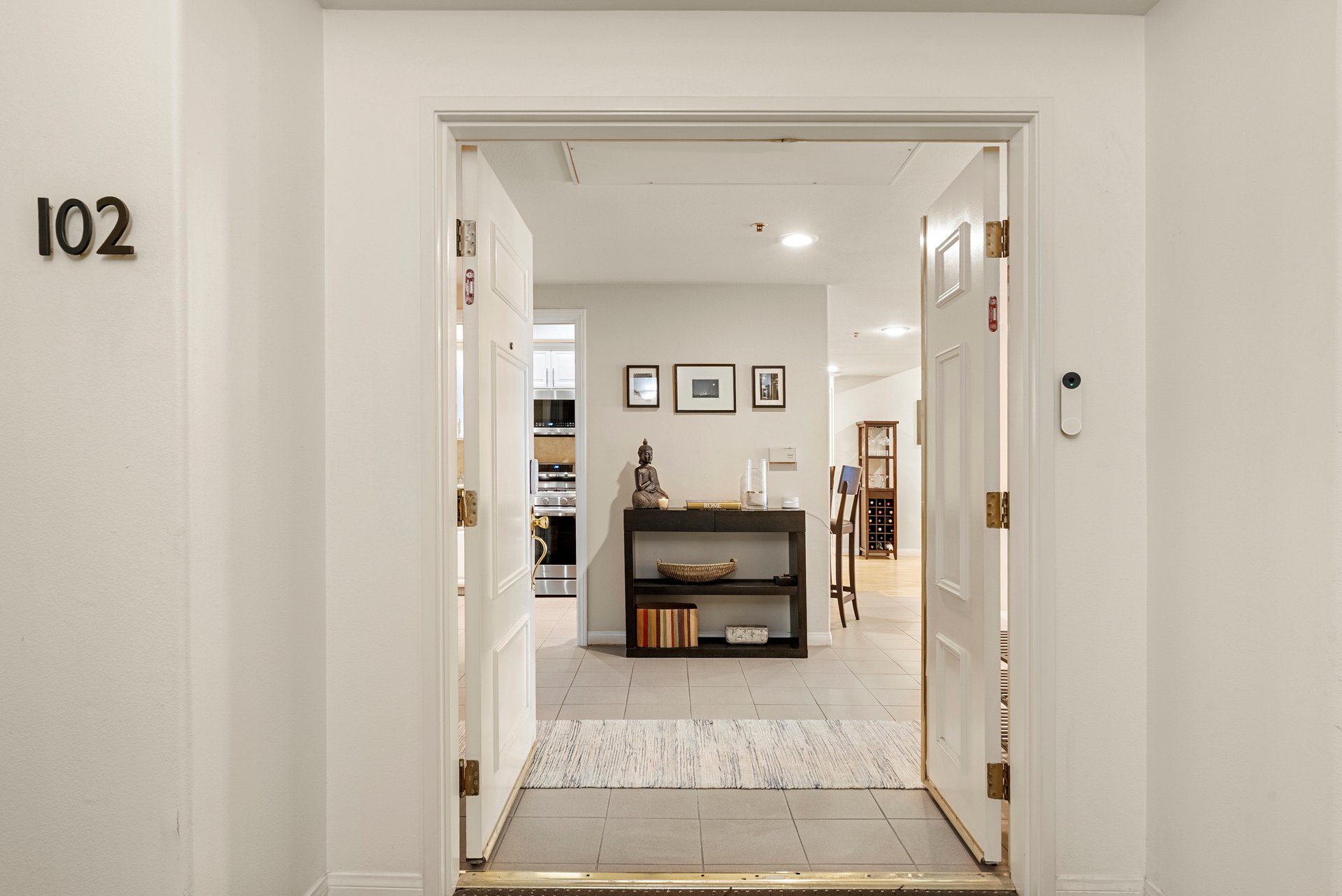 12011 Goshen Ave Unit: 102, Brentwood 