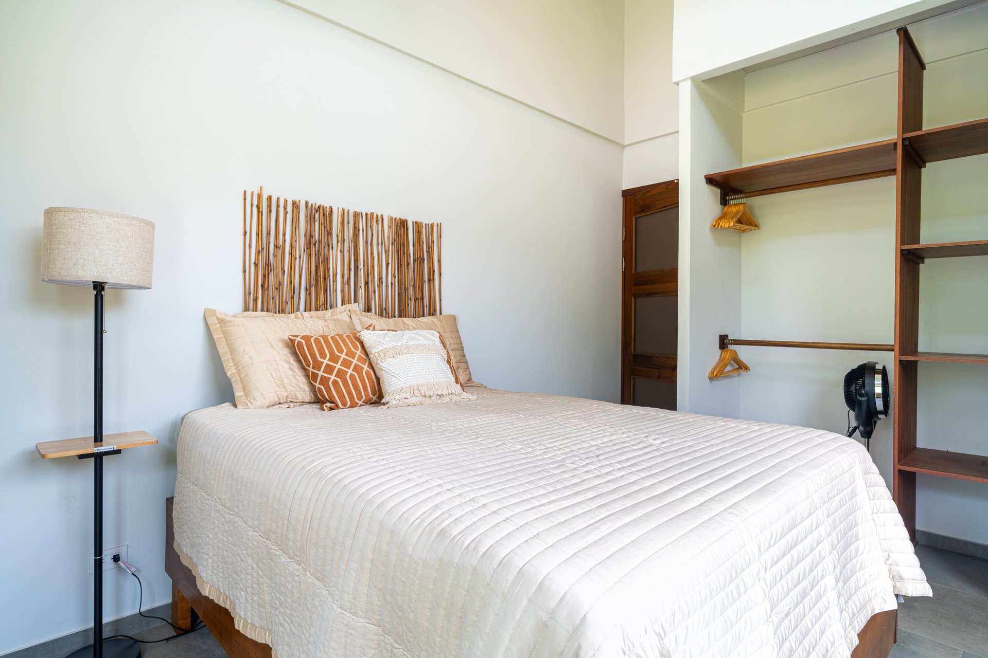 Stunning 4-Bedroom Home with Mountain Views – Perfect Blend of Seclusion and Convenience.