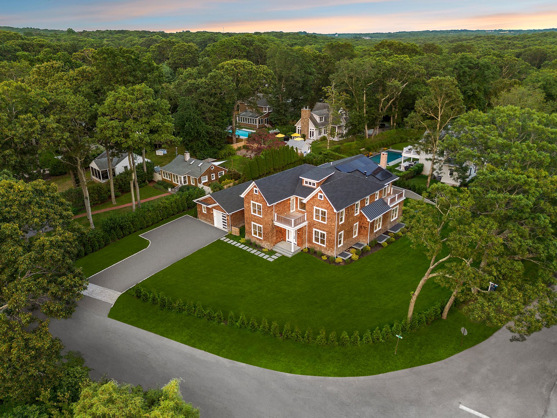44 Lake Drive