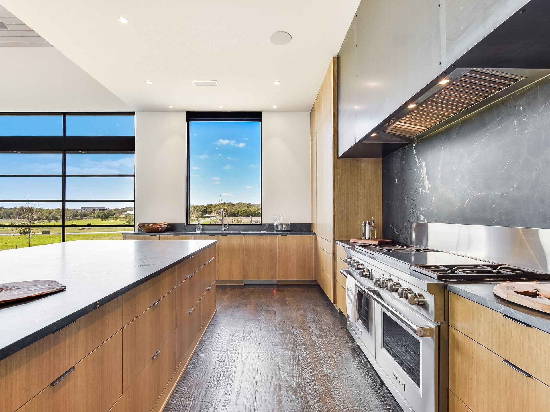 Luxury Modern Farmhouse