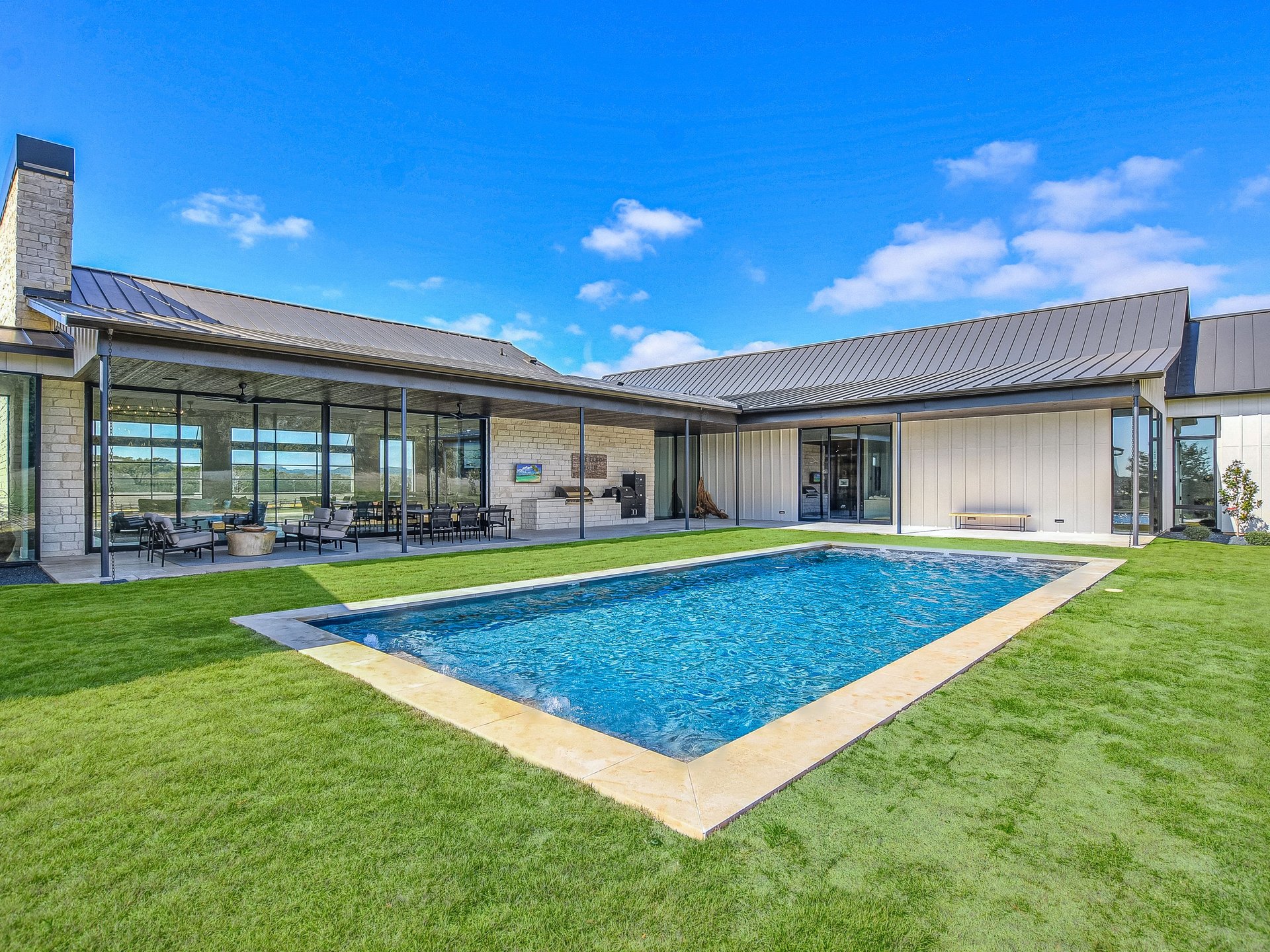 Luxury Modern Farmhouse