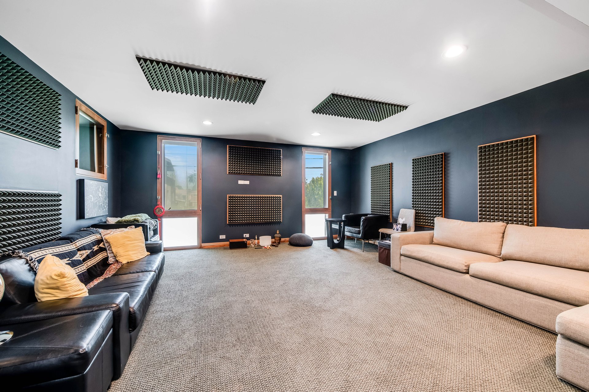 417 Venice Way