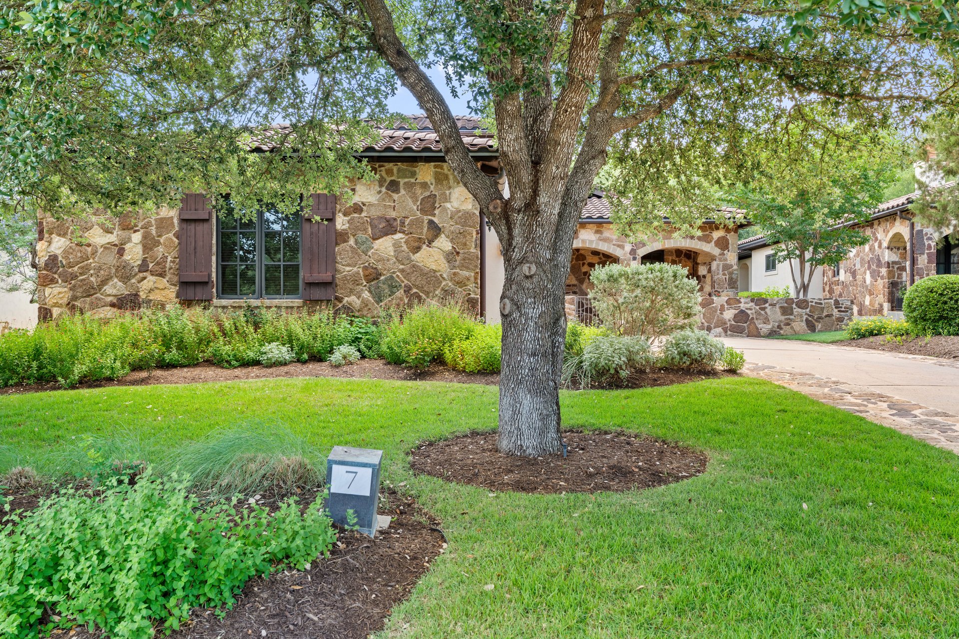 4501 Spanish Oaks Club Blvd., Unit 7