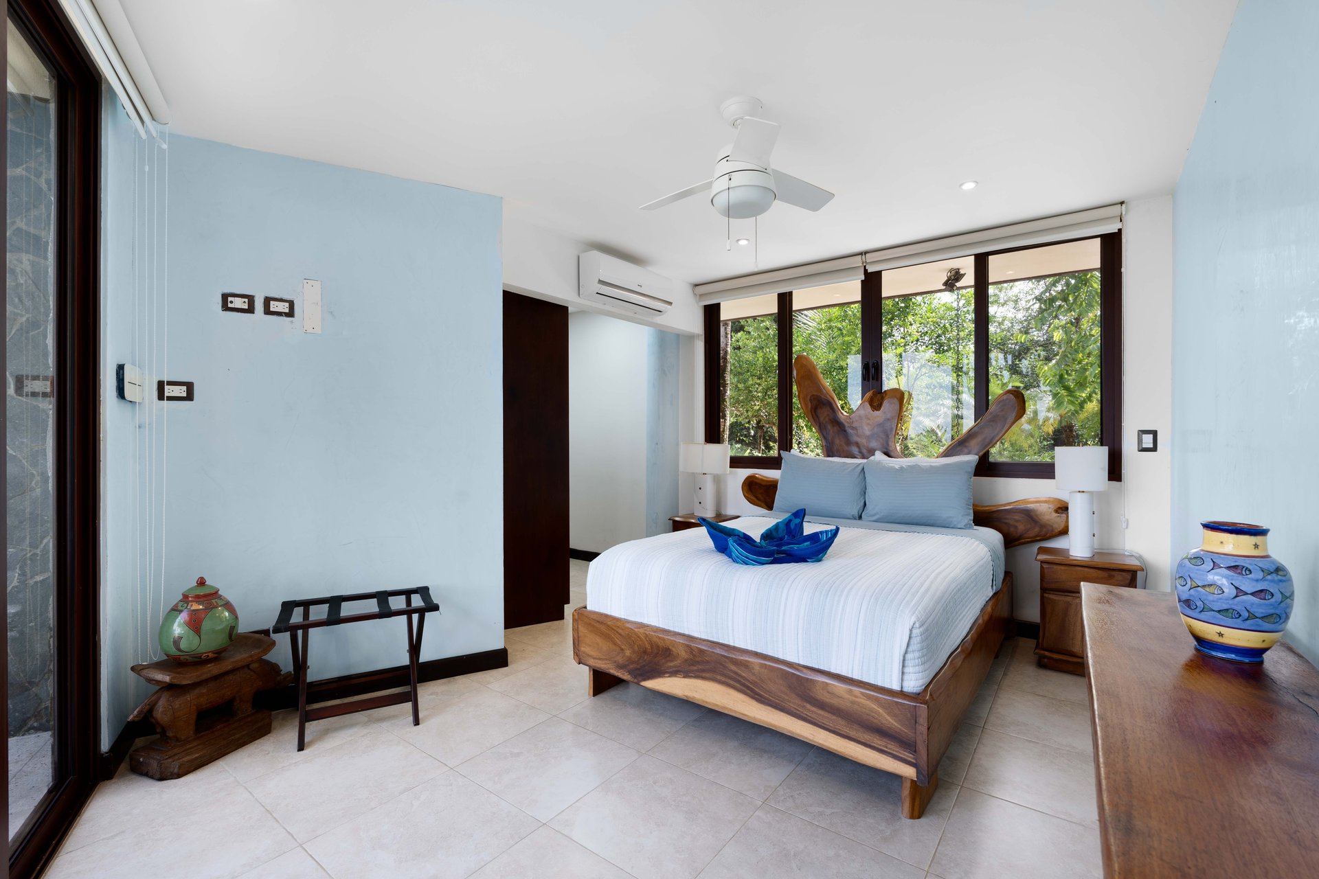 The Sanctuary | Breathtaking Oceanfront Luxury Gem
