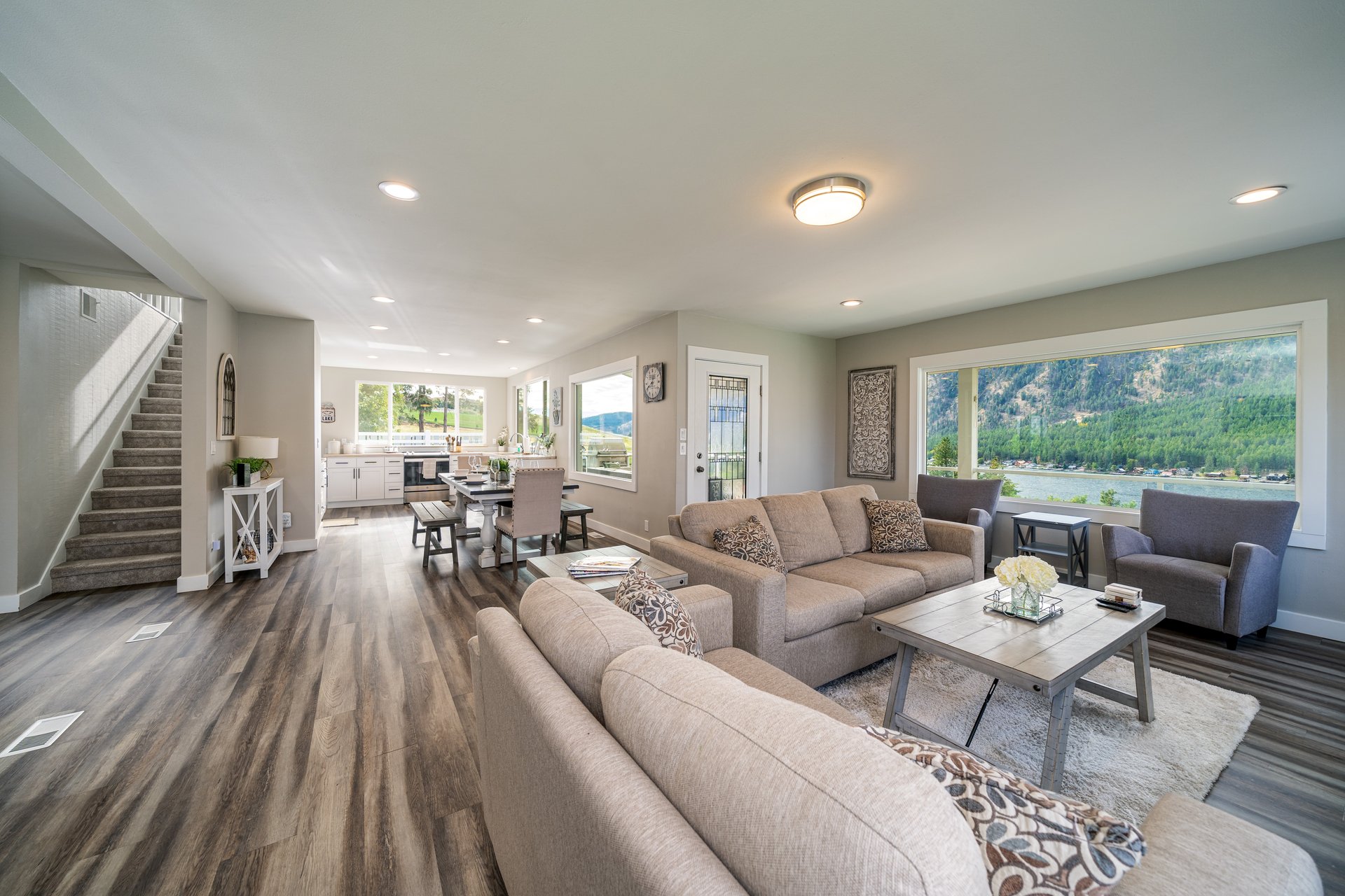Chelan Farmhouse