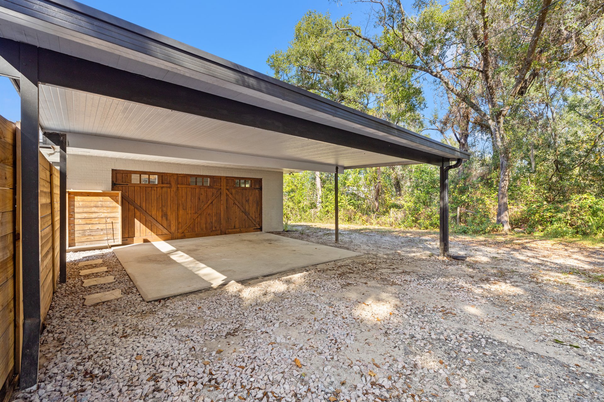 12414 FORT KING RD
