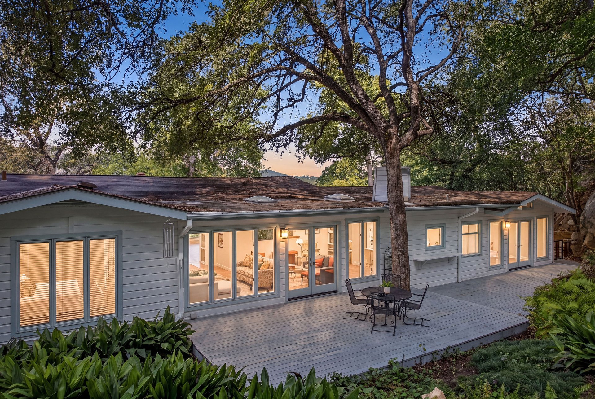 2205 Scenic Drive
