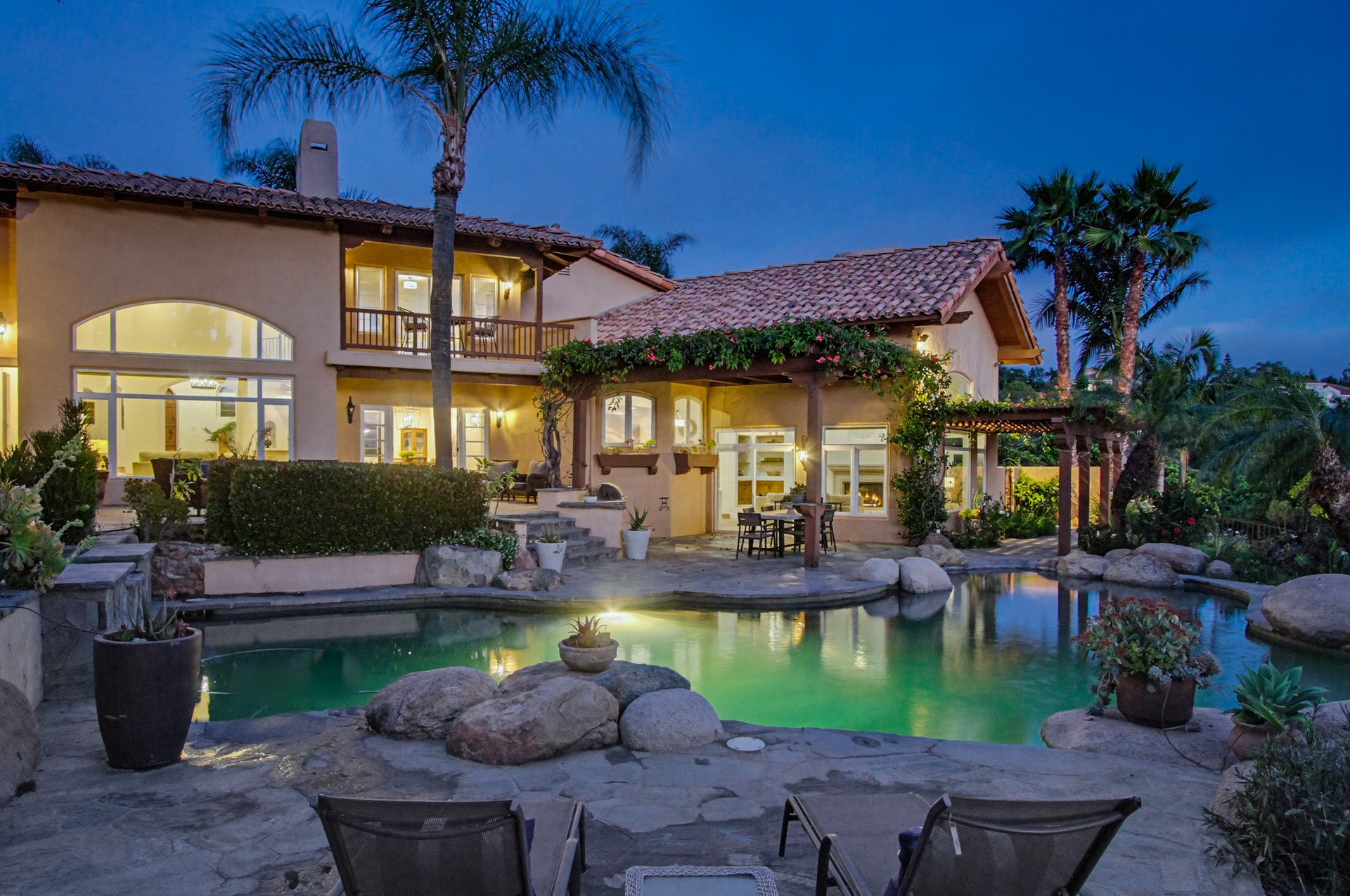 3993 Peony Dr