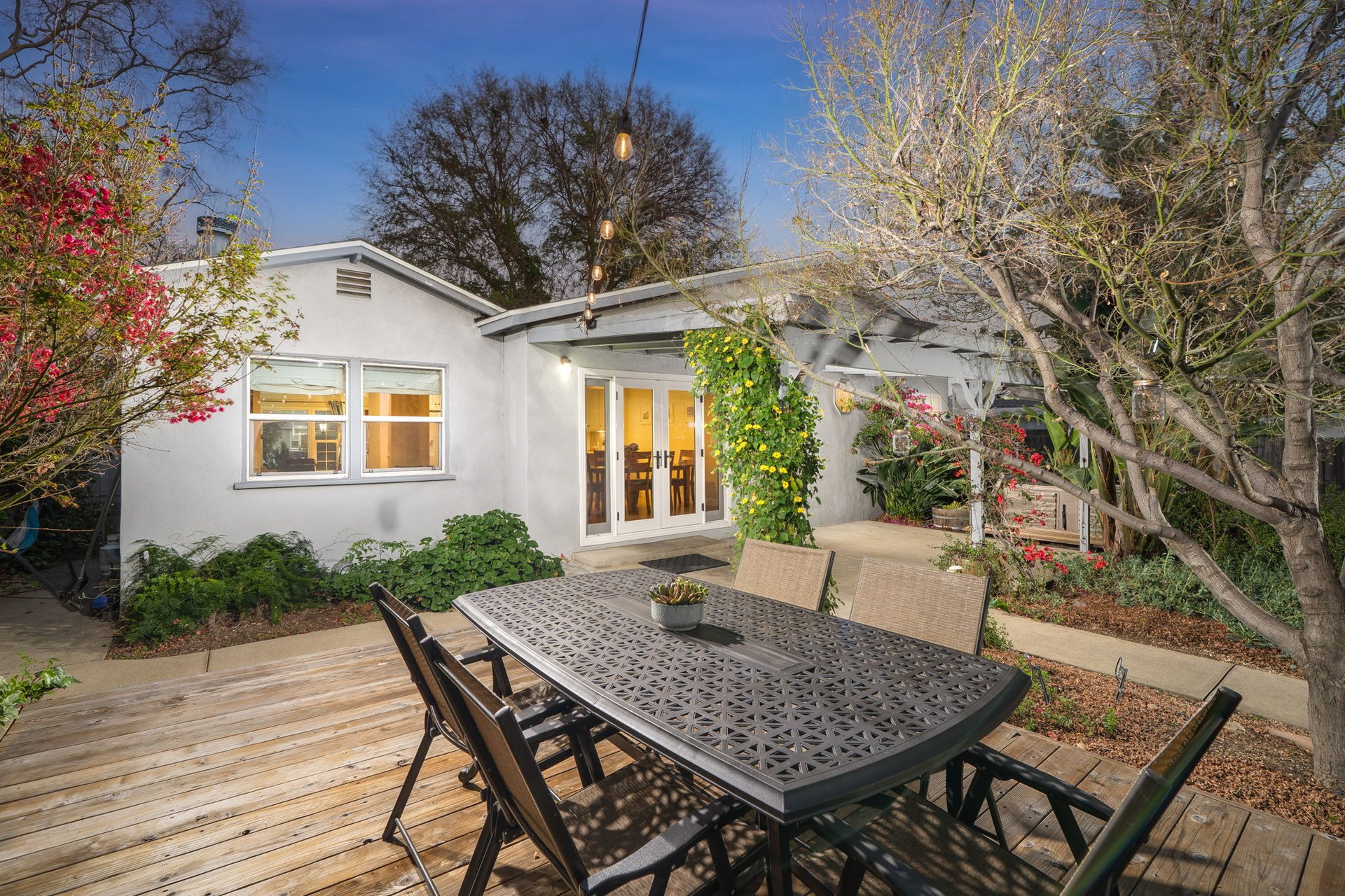 1219 Winston Court