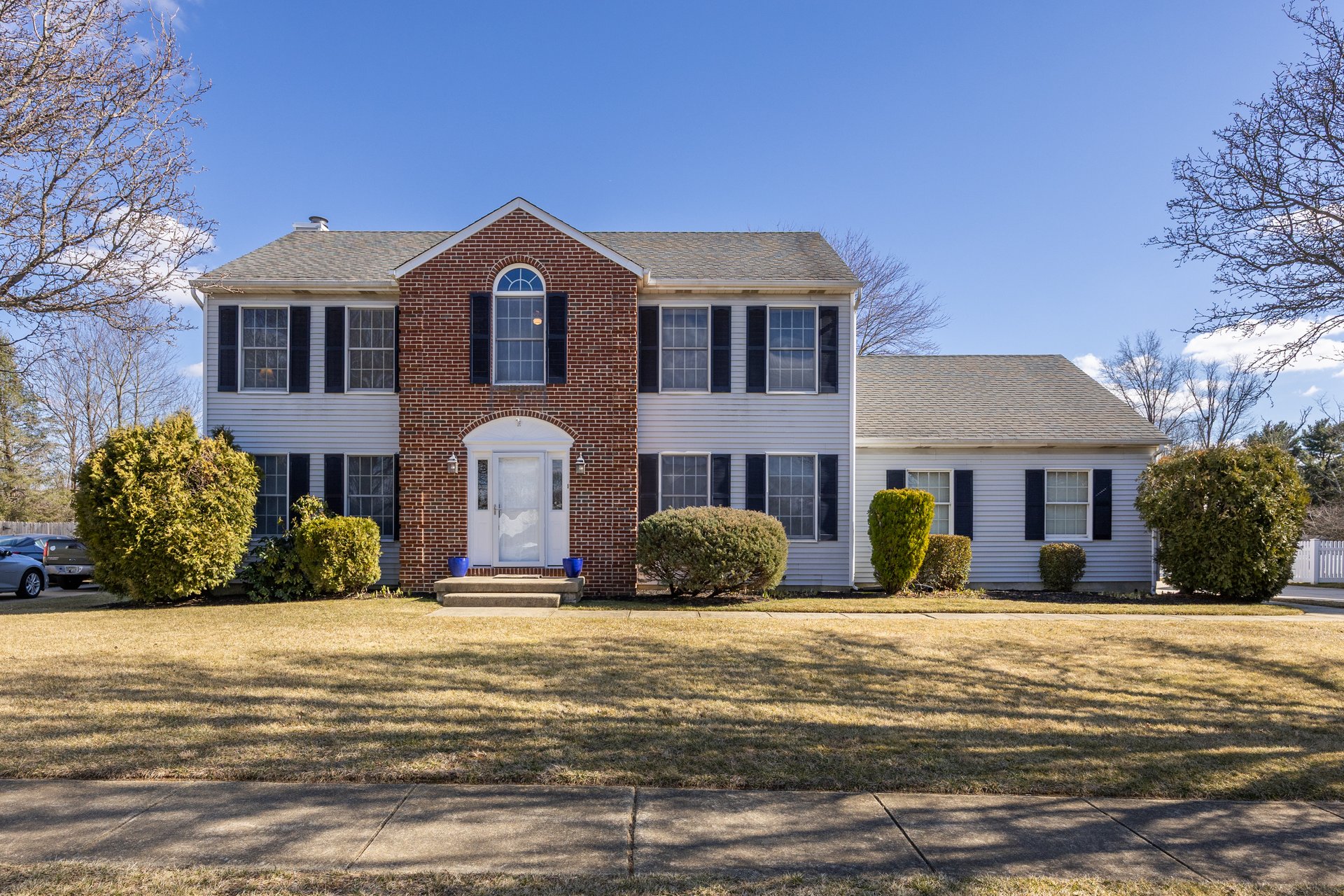 10 Colosseum Drive