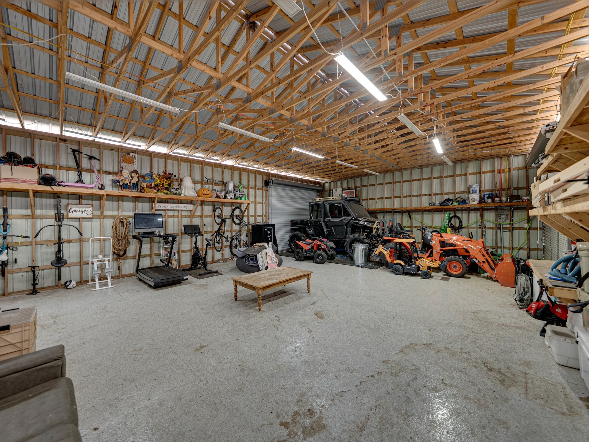 3412 ACE LN