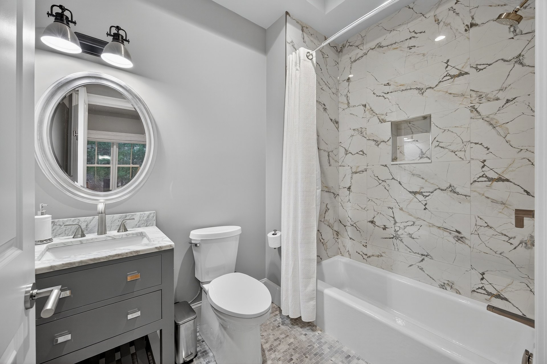 A Turnkey Seapuit Offering in Osterville