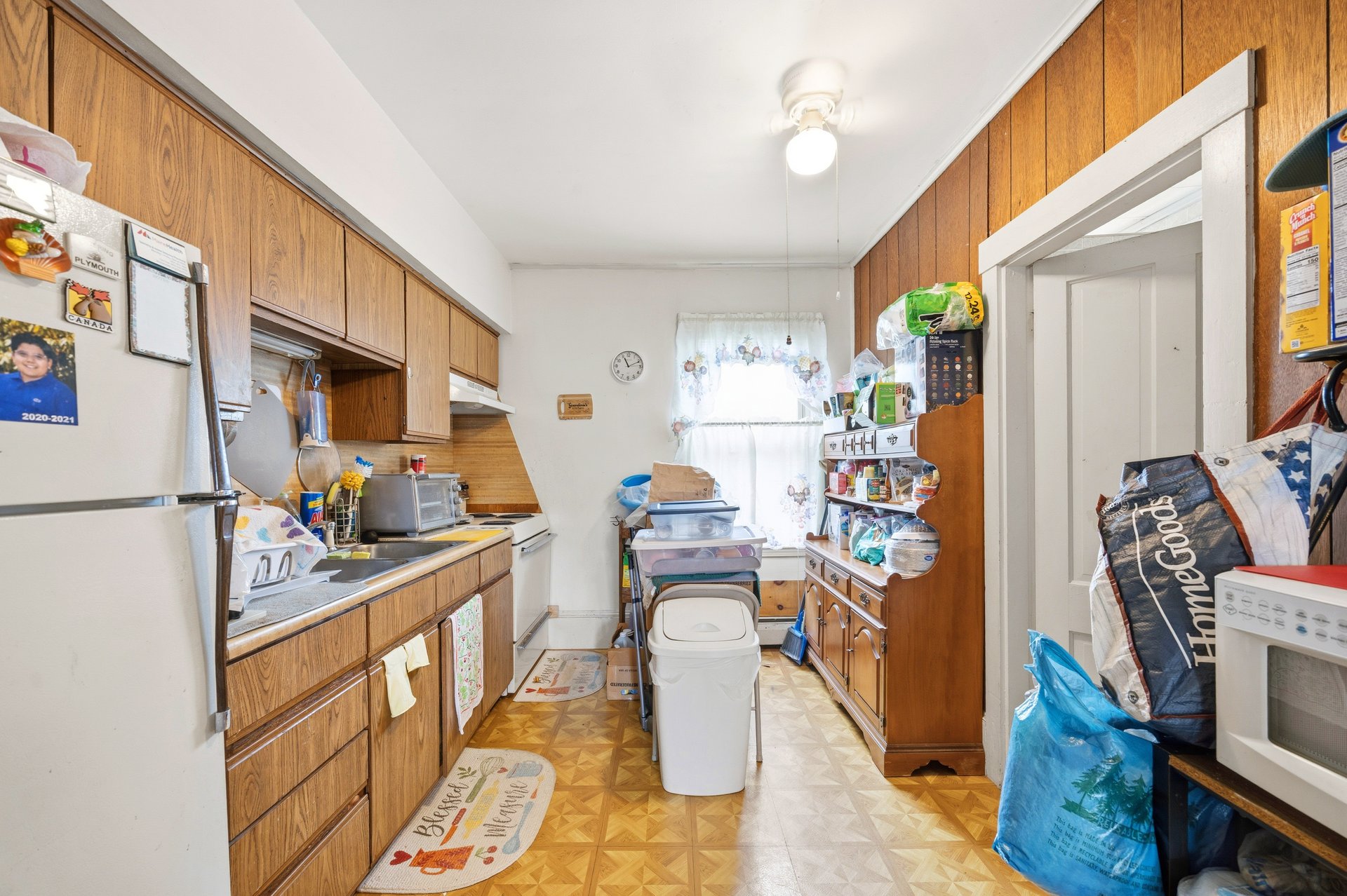 7 Emmons Place