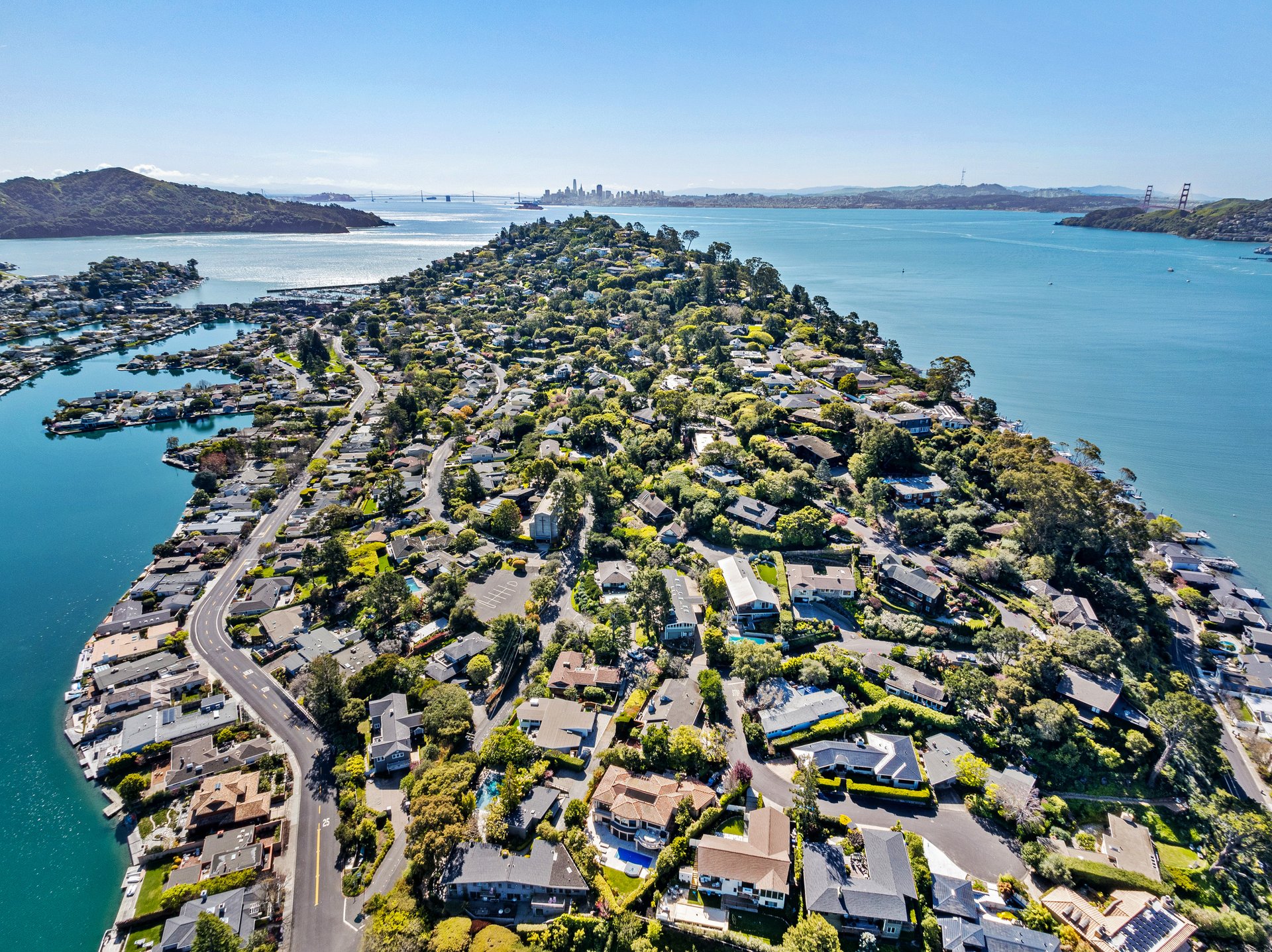 Incredible Location on Belvedere Island