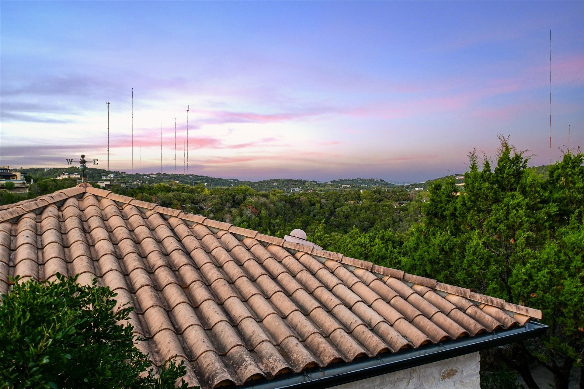 698 Windsong Trail