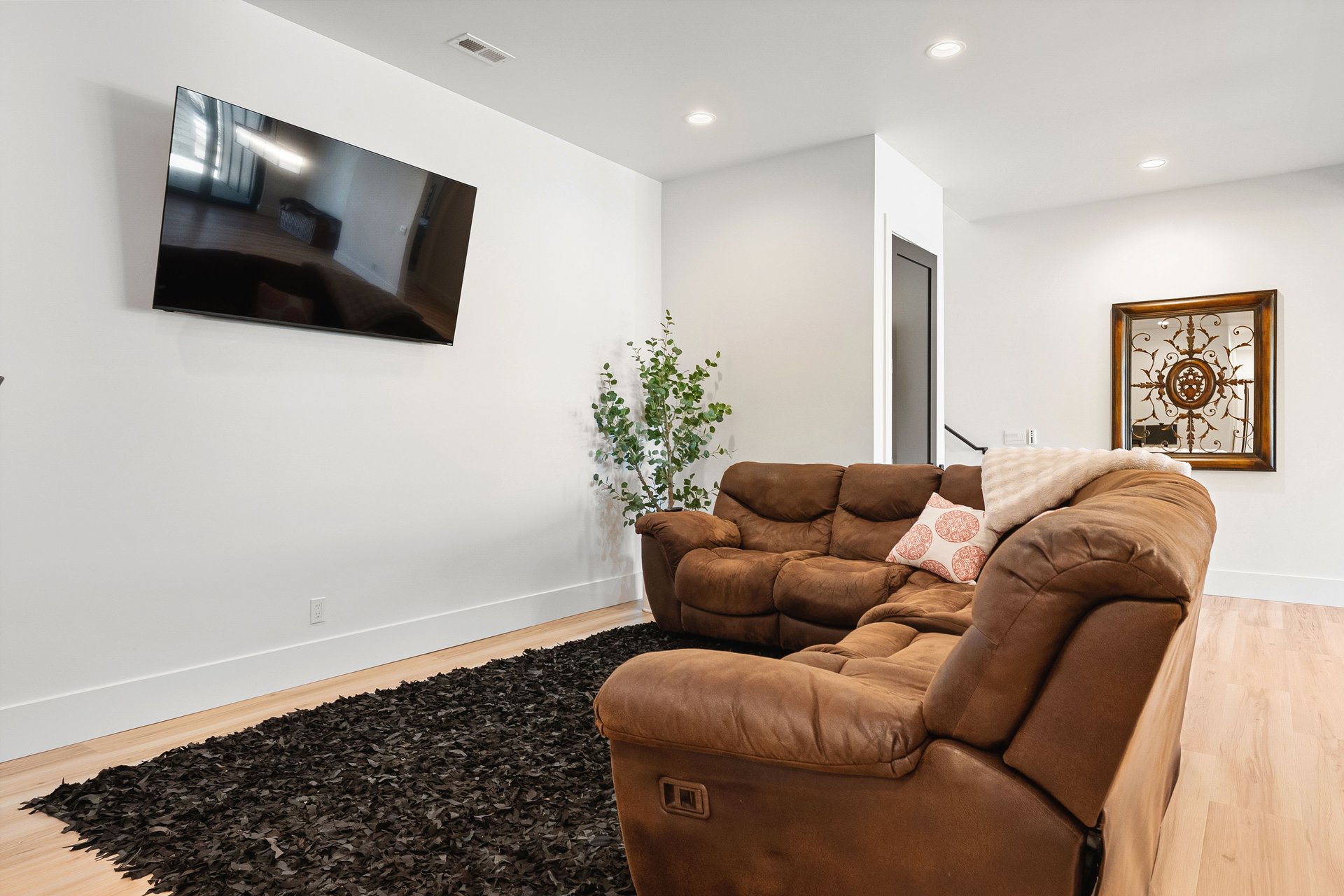 3939 Needles Drive