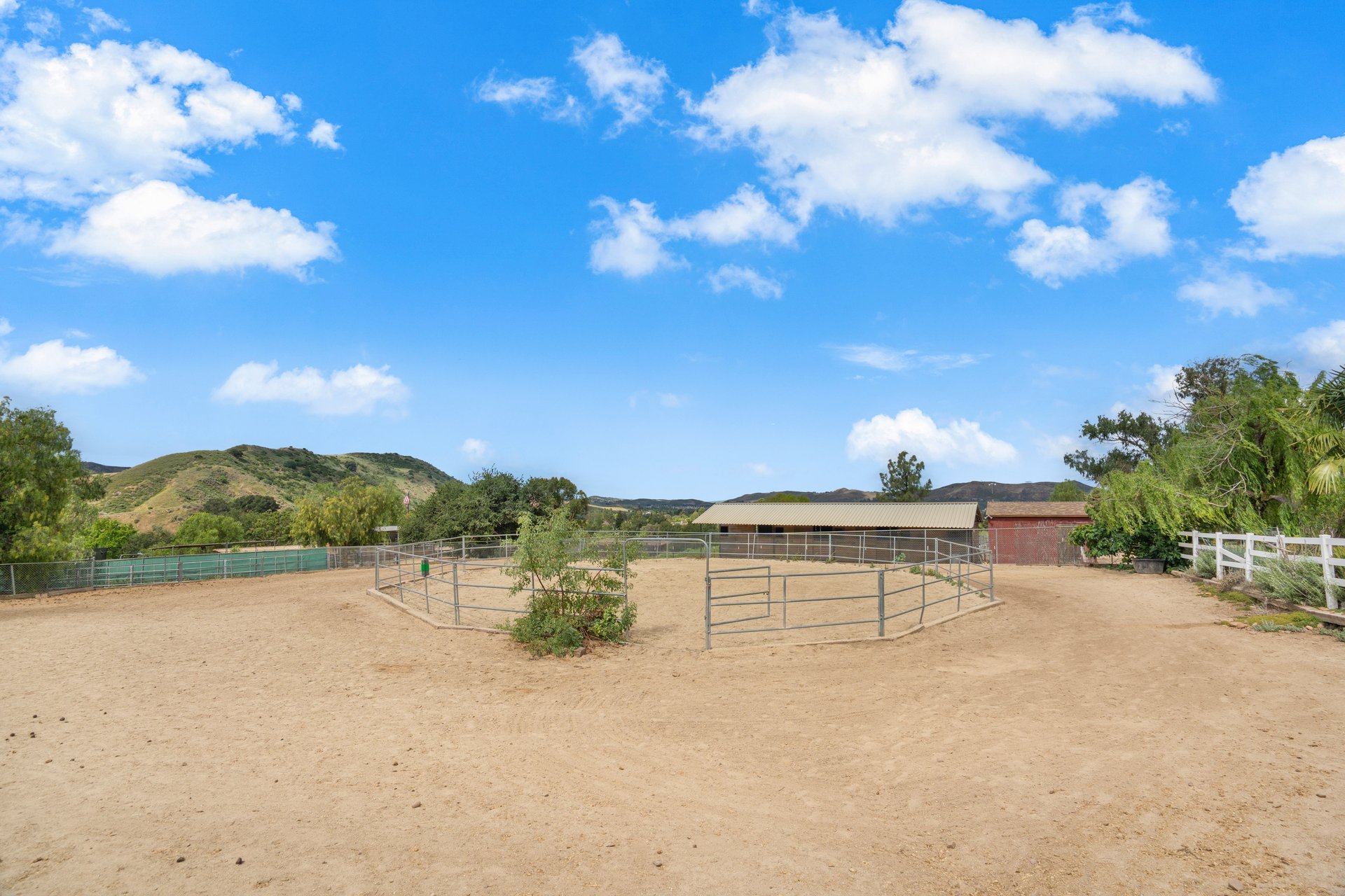 1218 Nonchalant Dr