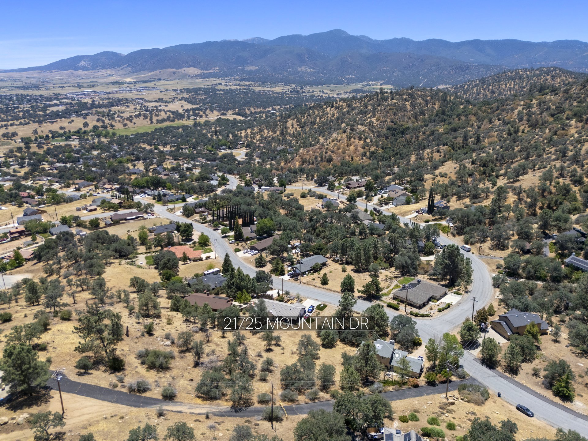 Panoramic Mountain Views in West Golden Hills — 21725 Mountain Drive, Tehachapi