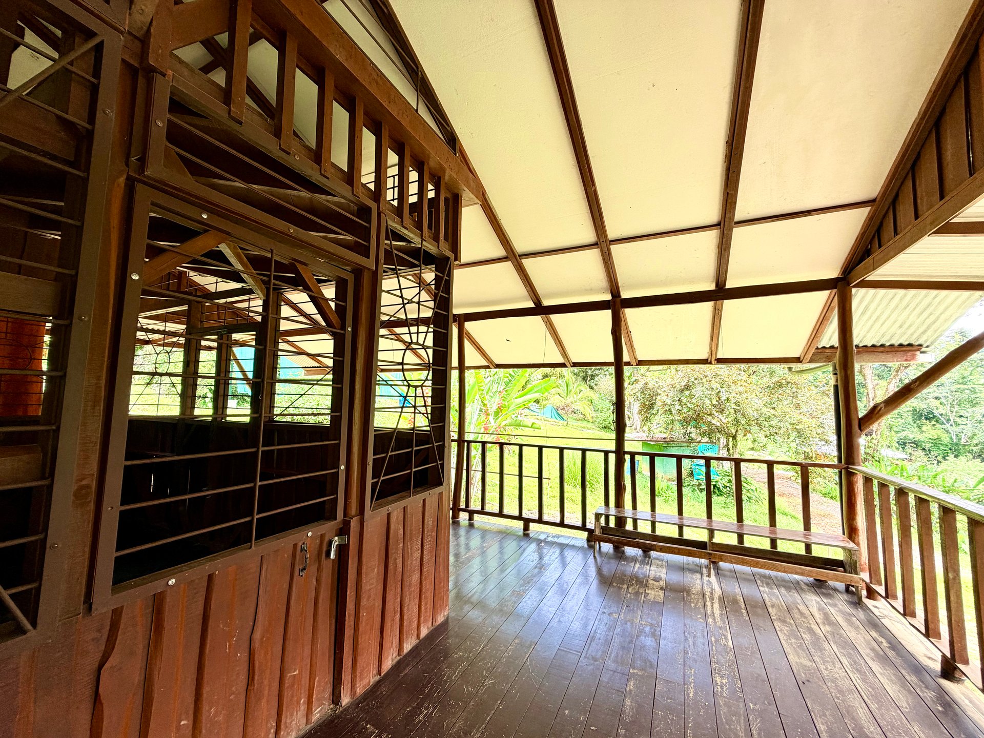 La Unión Road Investment Opportunity - 2.2 Acres with Existing Teak Cabin & River Access 