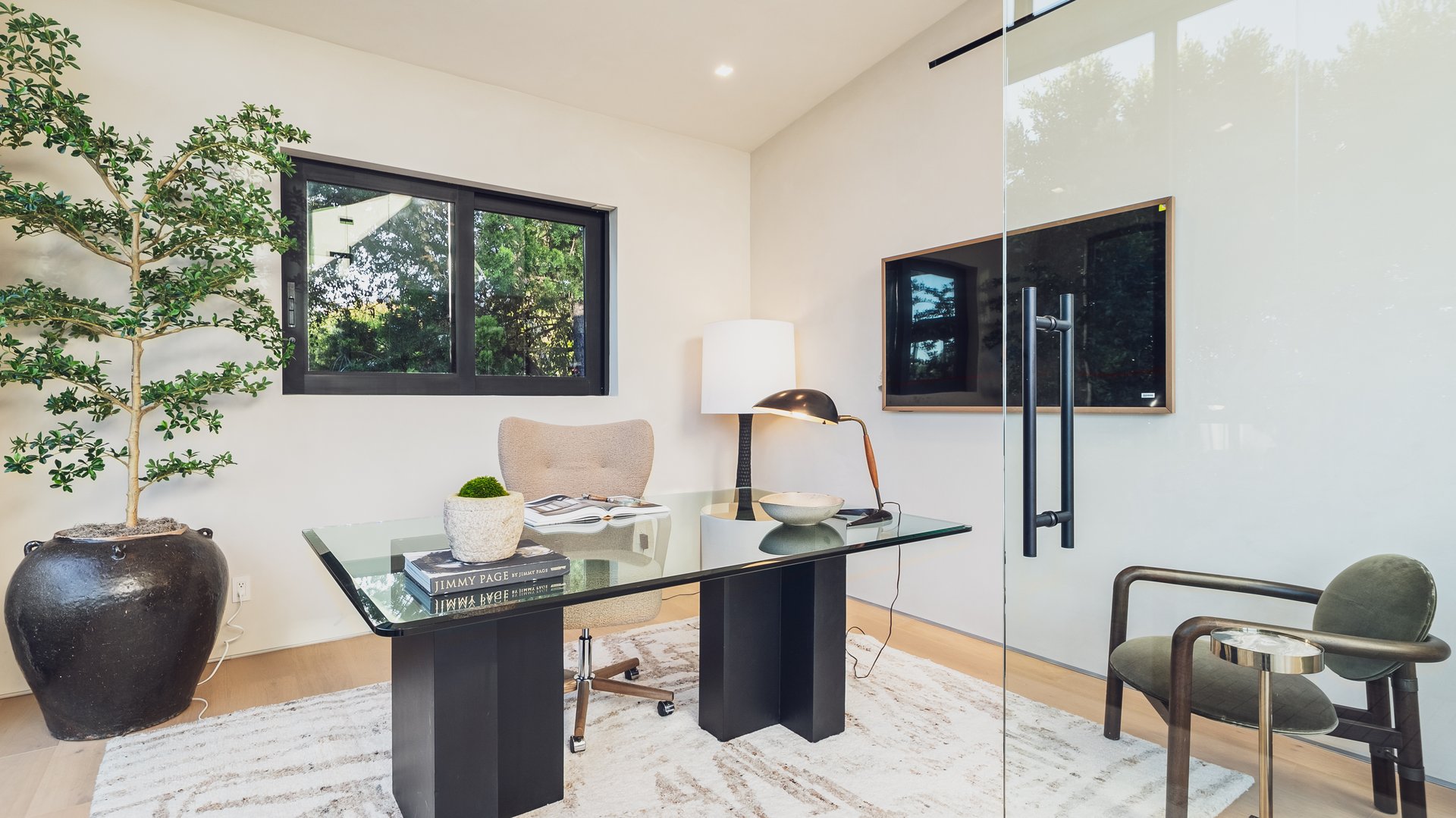 12026 Benmore Ter, Brentwood