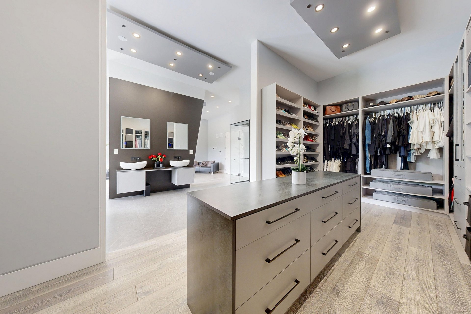 Breathtaking Elegance Throughout